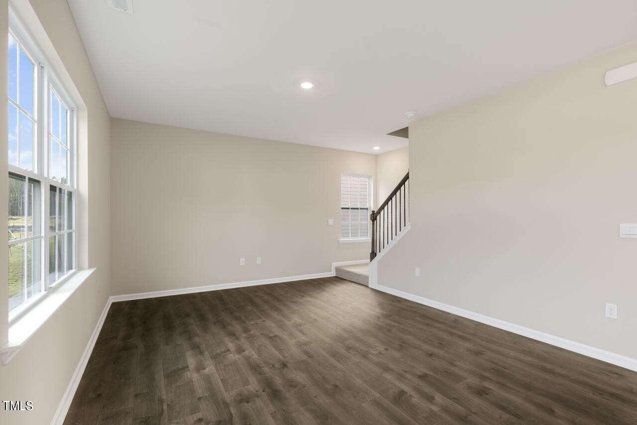 1033 Leo Minor Lane Property Photo 17