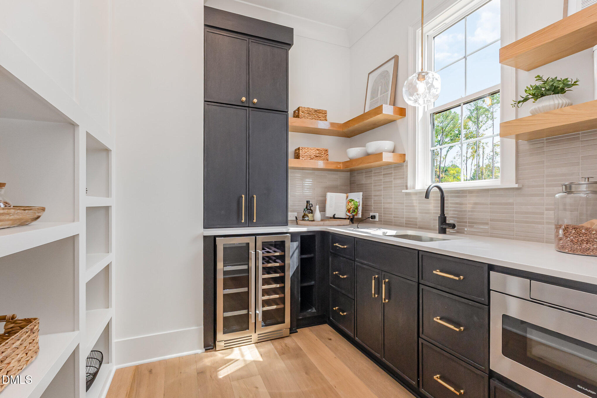 3709 Joyful Creek Trail Property Photo 3