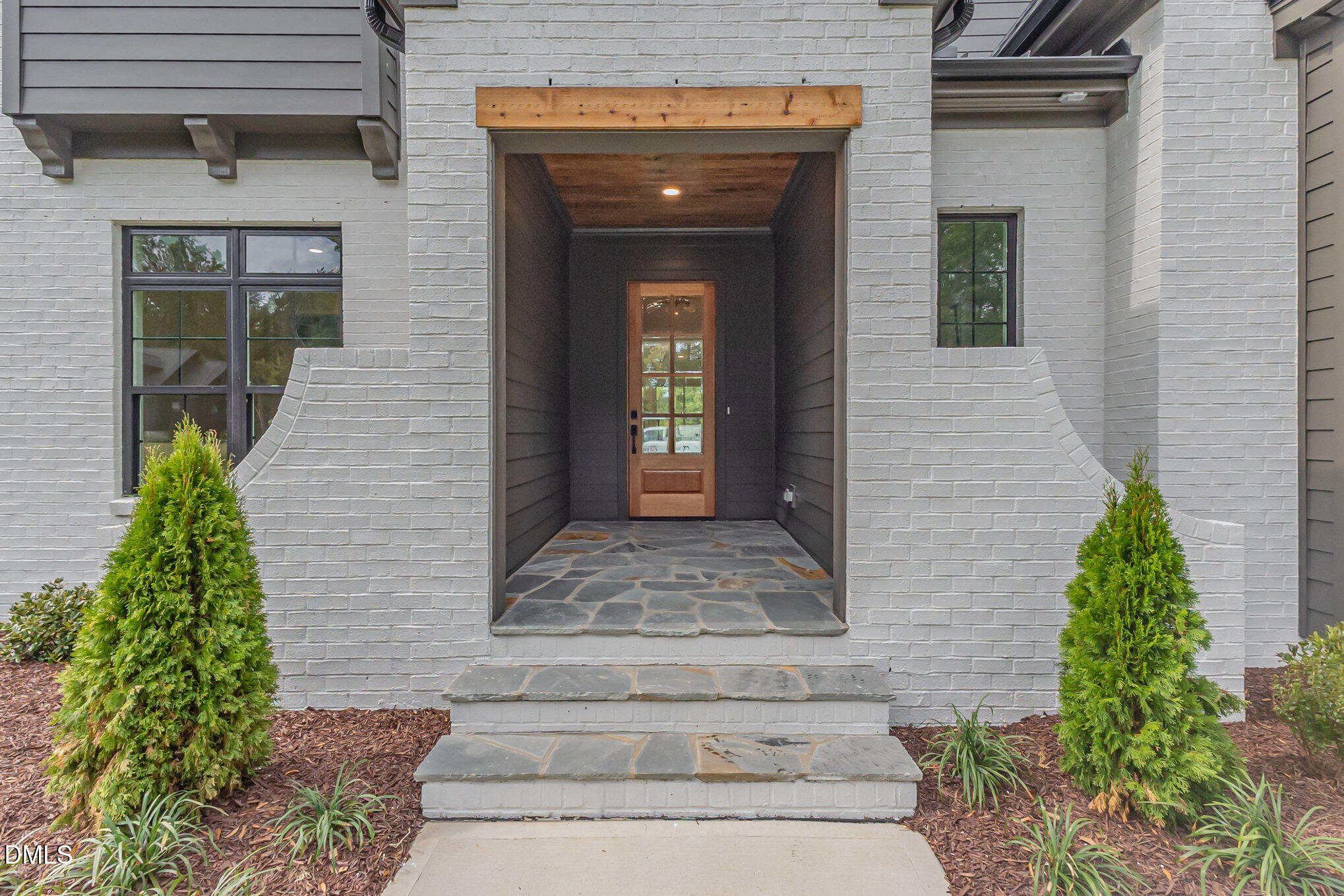 3709 Joyful Creek Trail Property Photo 6