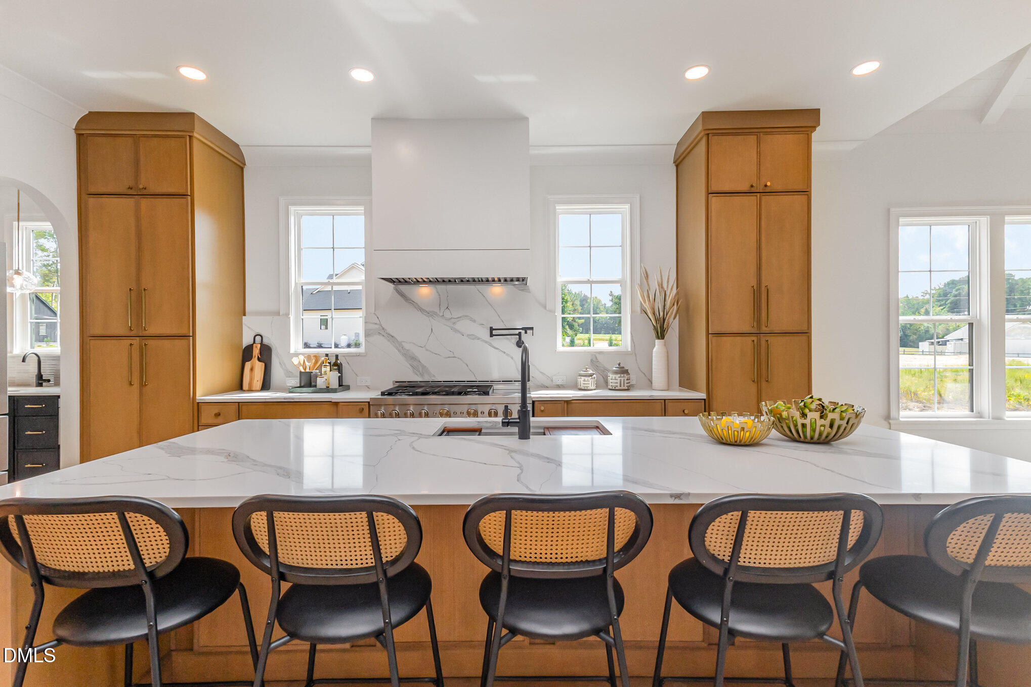 3709 Joyful Creek Trail Property Photo 11