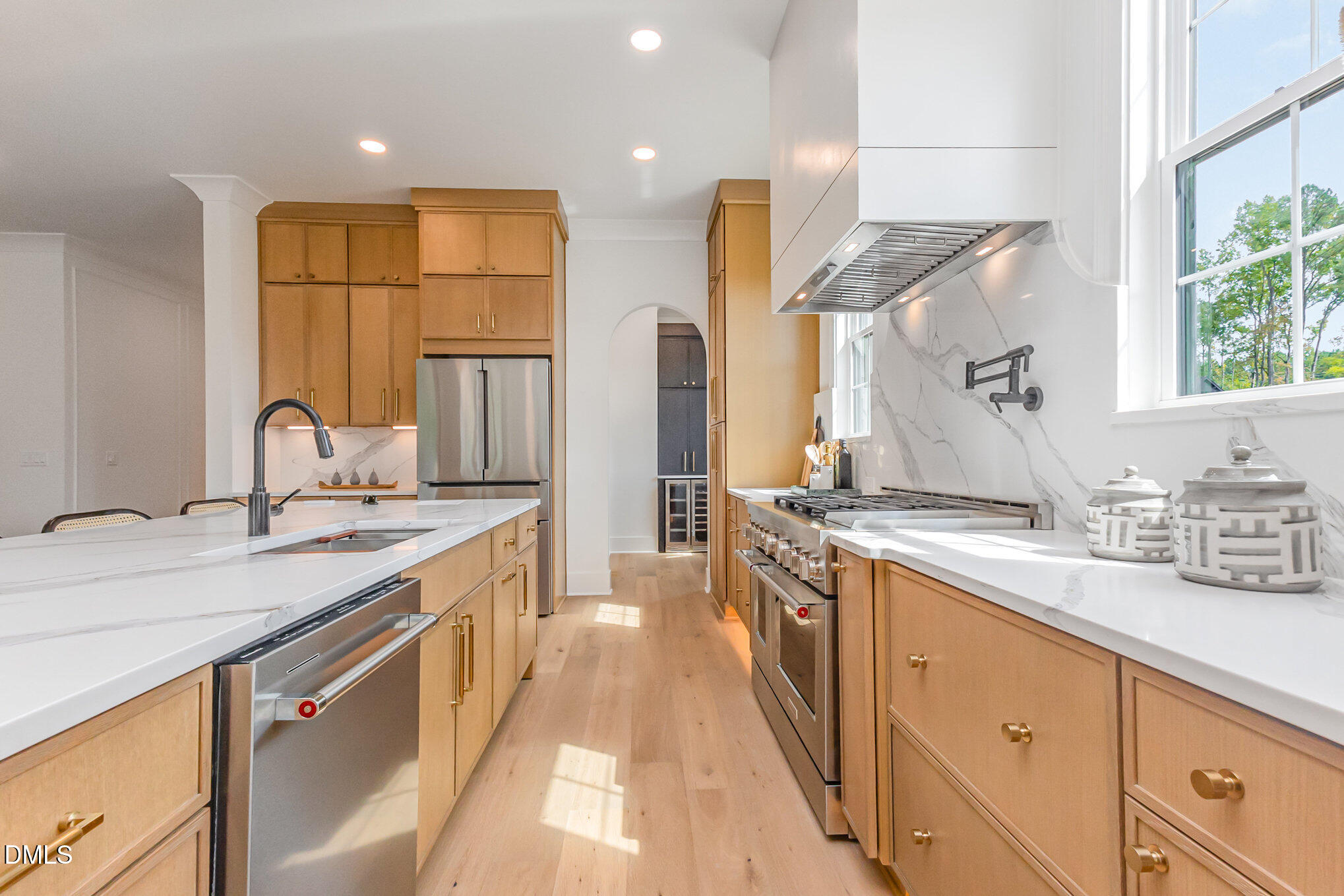 3709 Joyful Creek Trail Property Photo 13