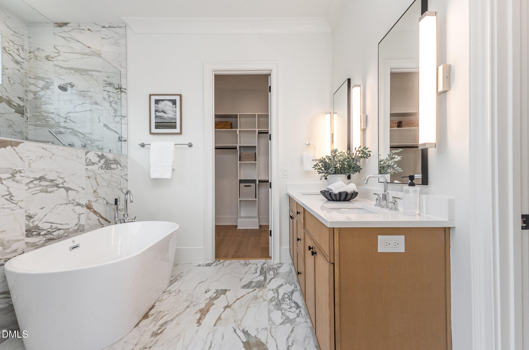 3709 Joyful Creek Trail Property Photo 27