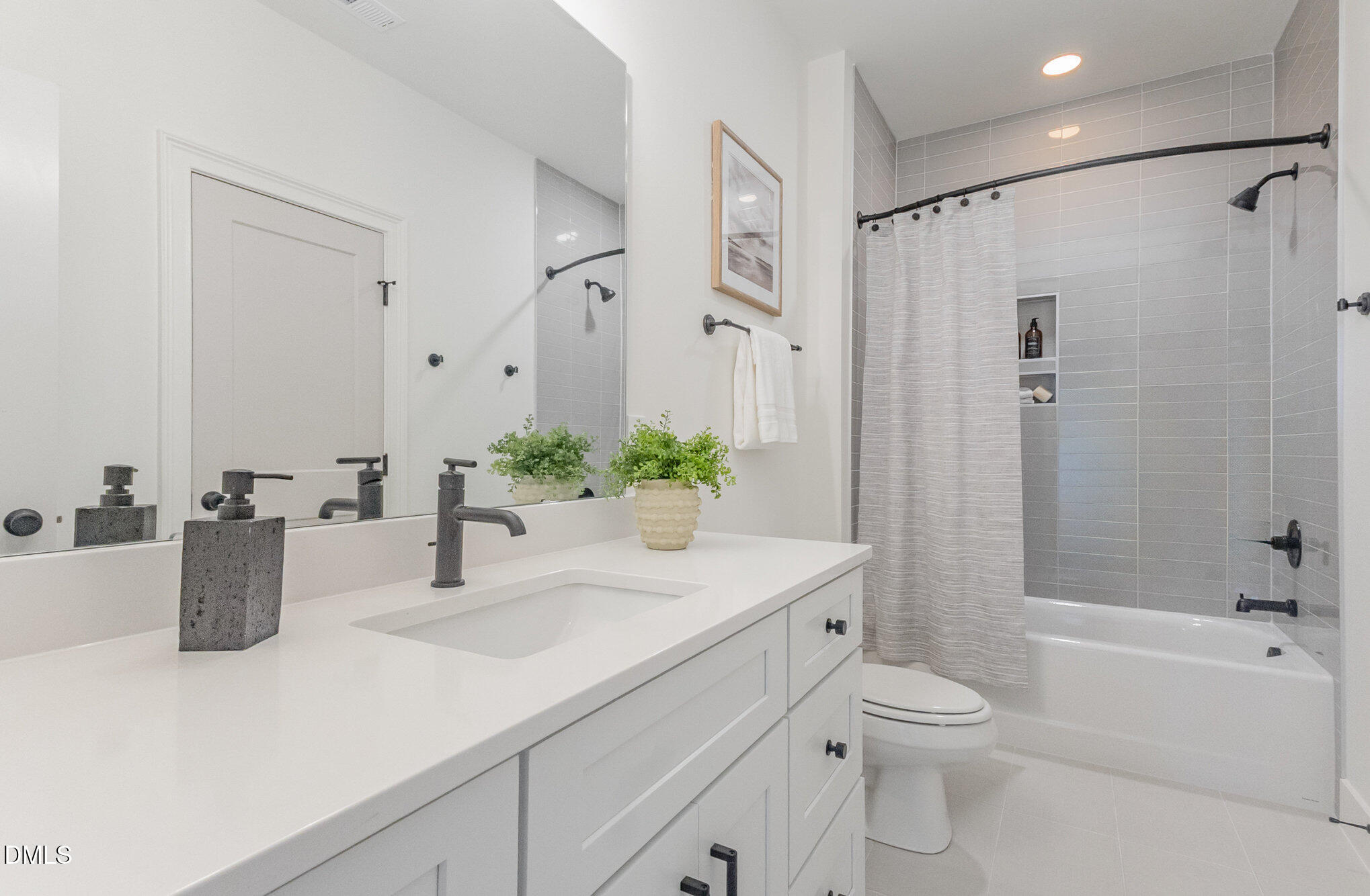 3709 Joyful Creek Trail Property Photo 49