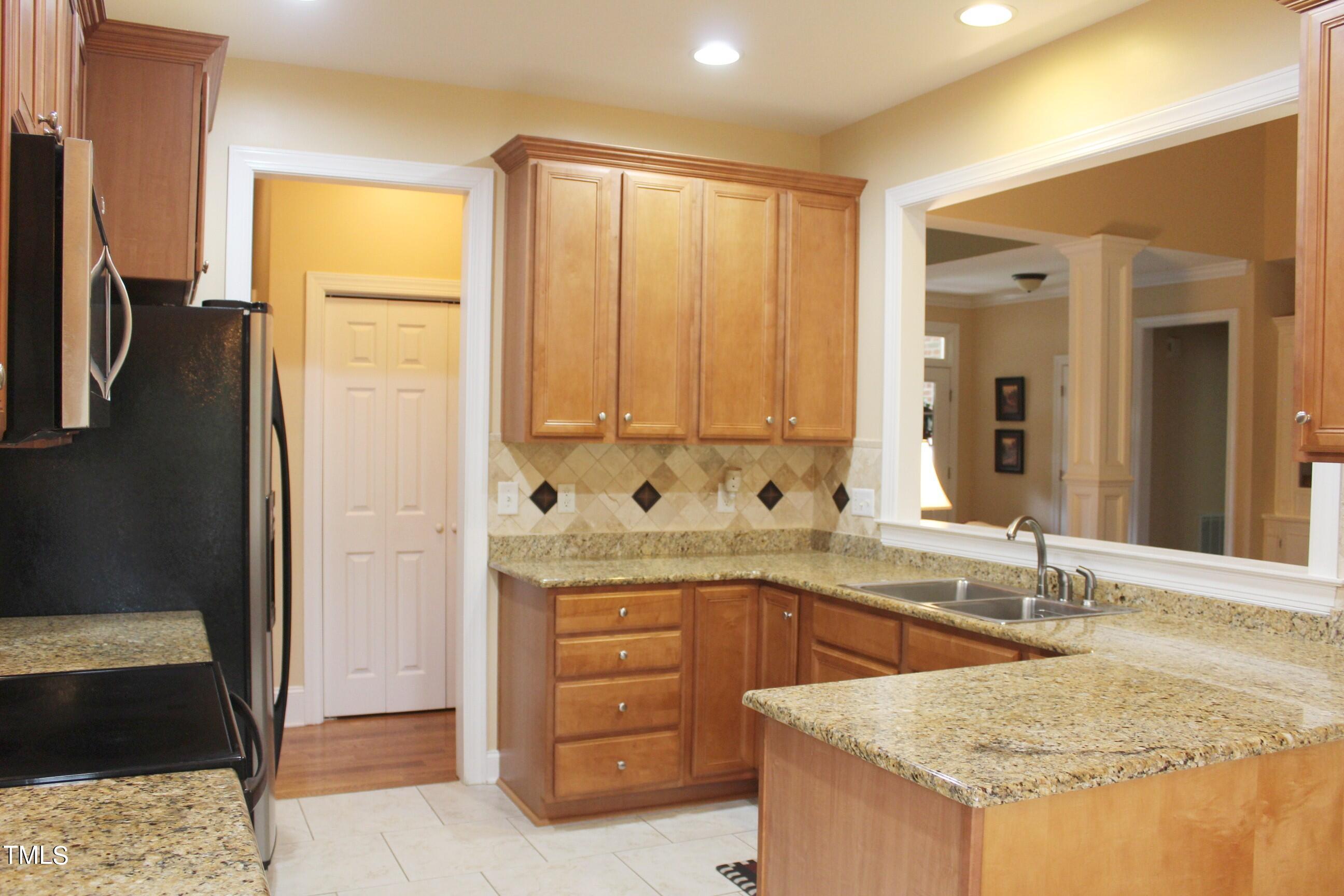 3331 Lazy Lane Property Photo 13