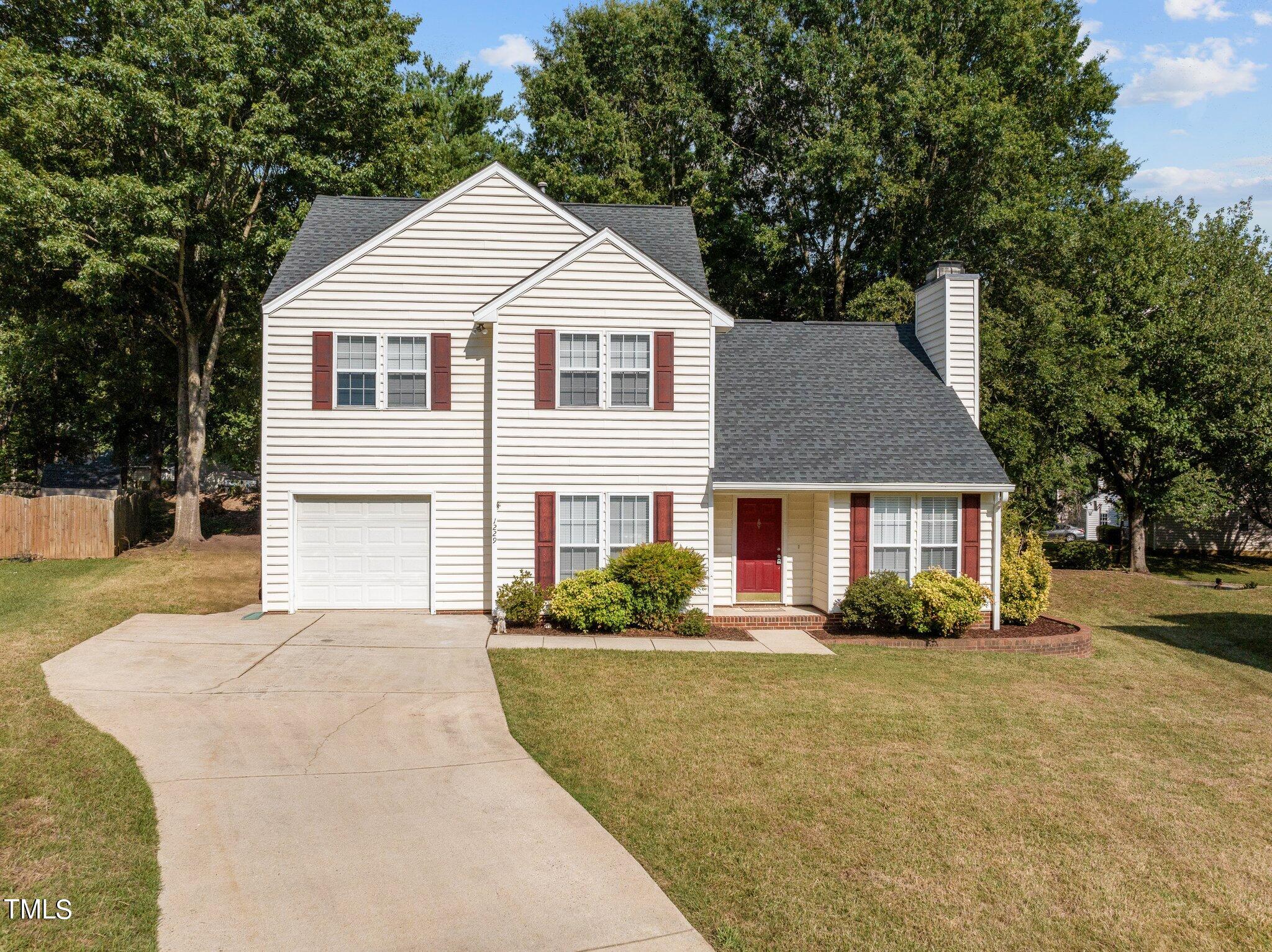 1229 Bacardi Court Property Photo 5