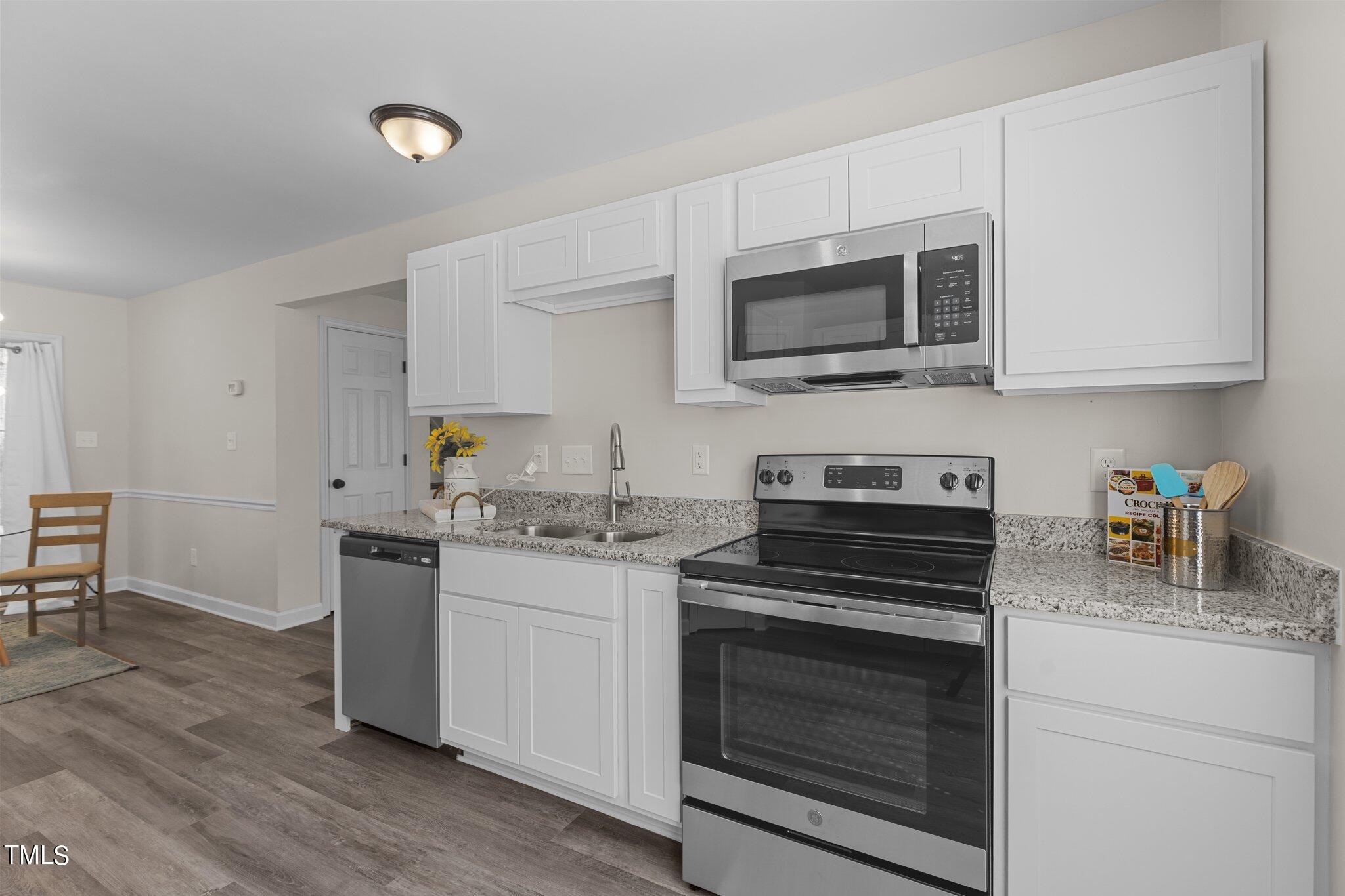 1229 Bacardi Court Property Photo 30