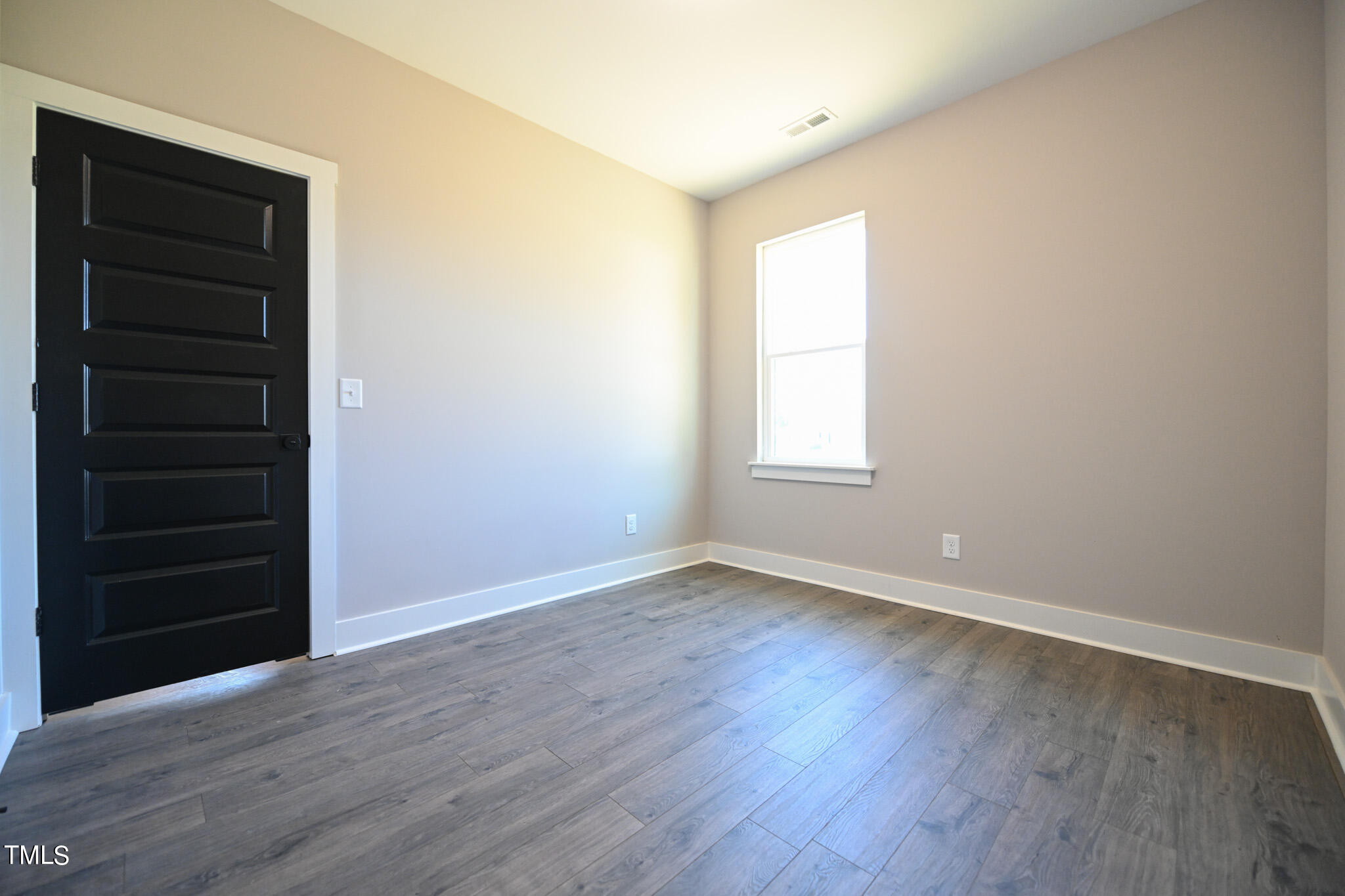 151 E Washington Street Property Photo 28