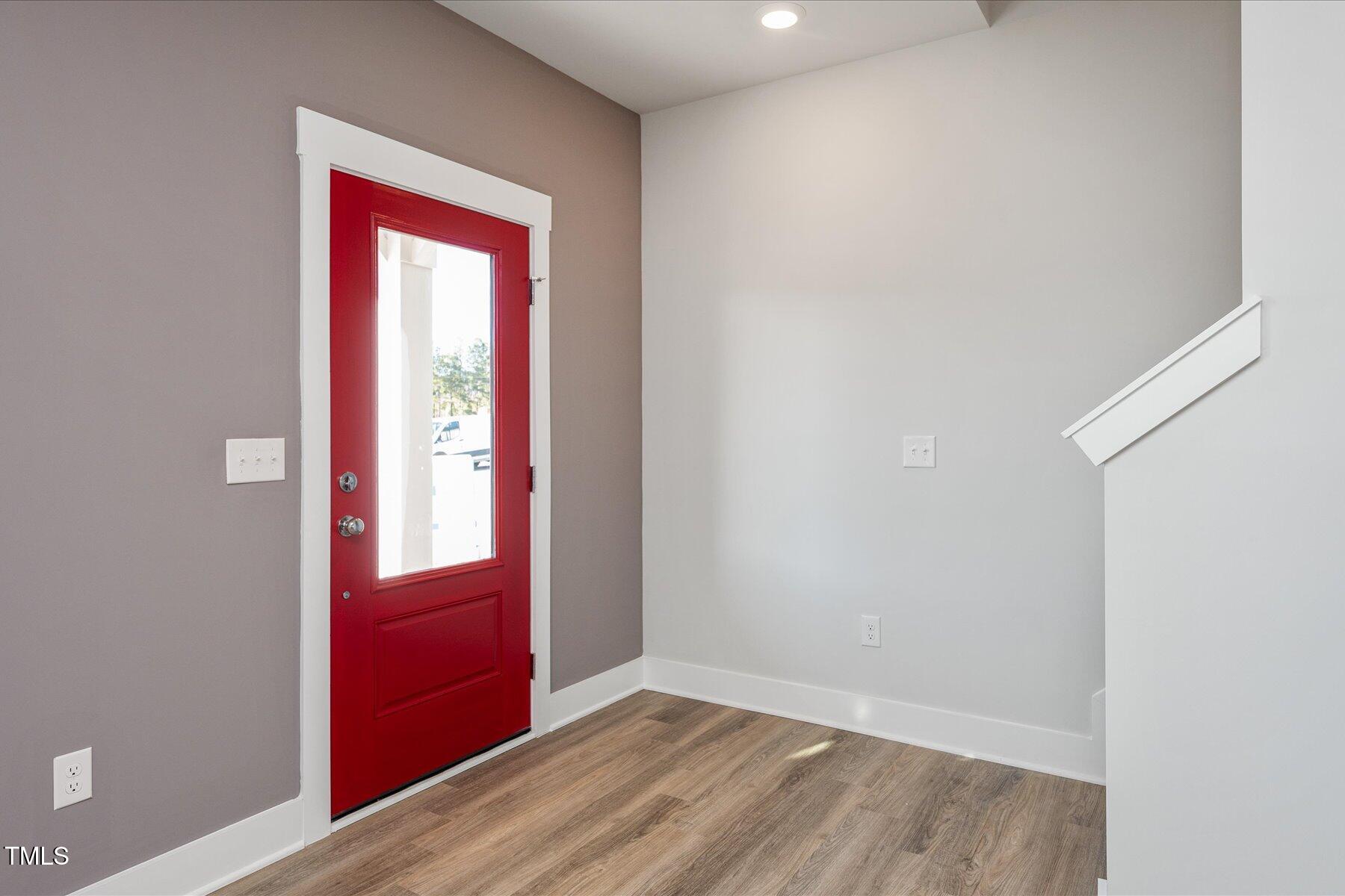 912 Allen Park Drive Property Photo 2