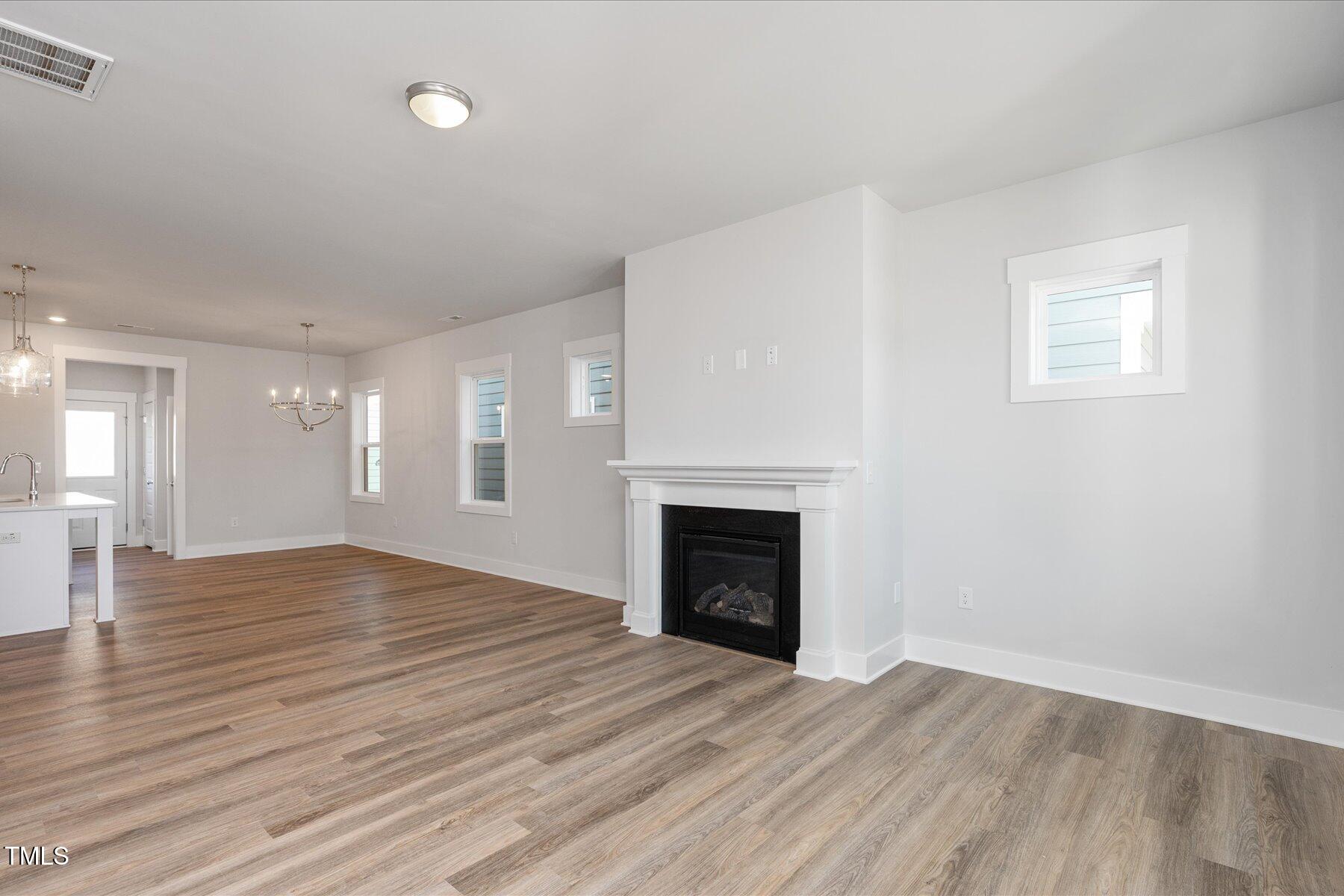 912 Allen Park Drive Property Photo 4