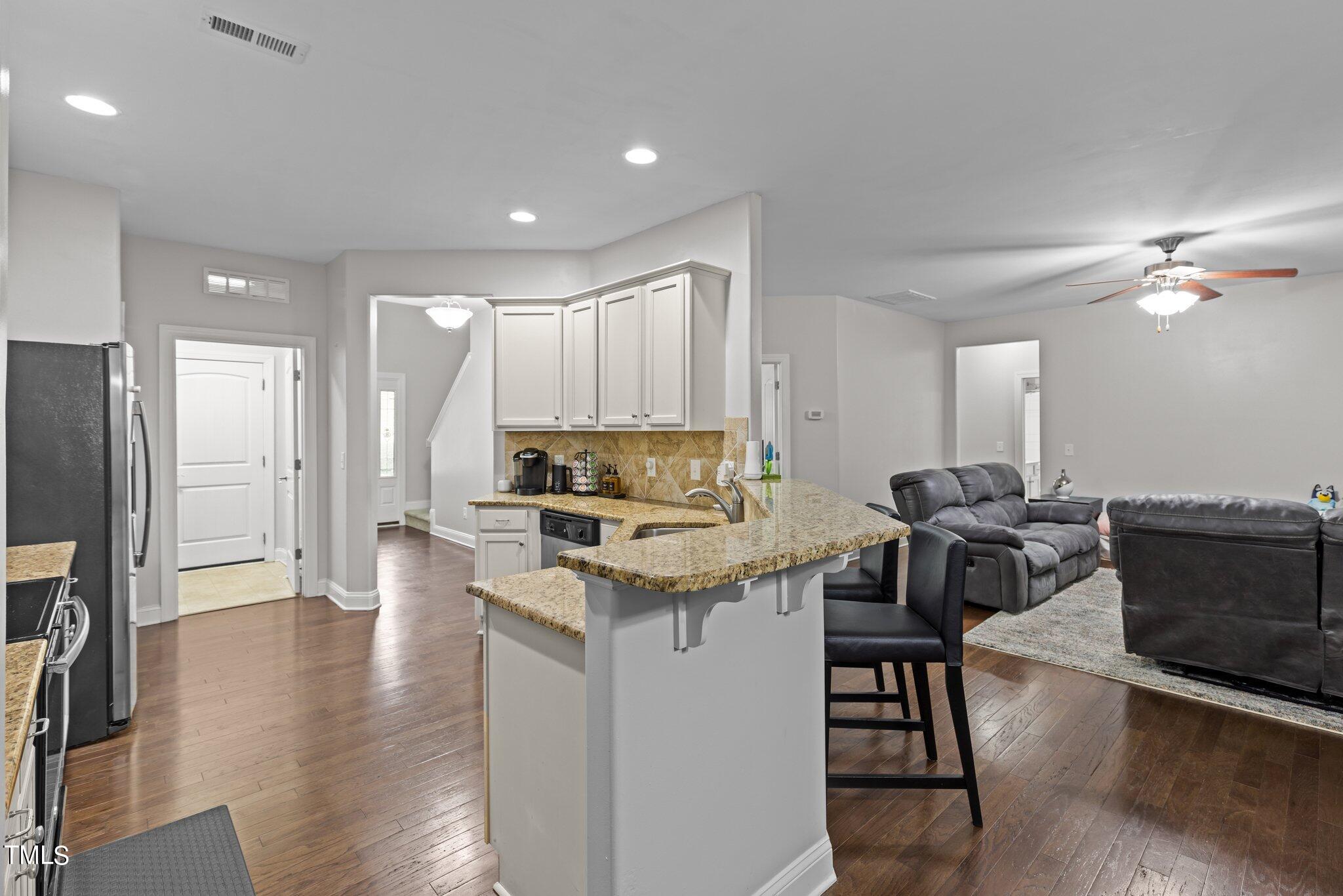 417 Bryerstone Drive Property Photo 10