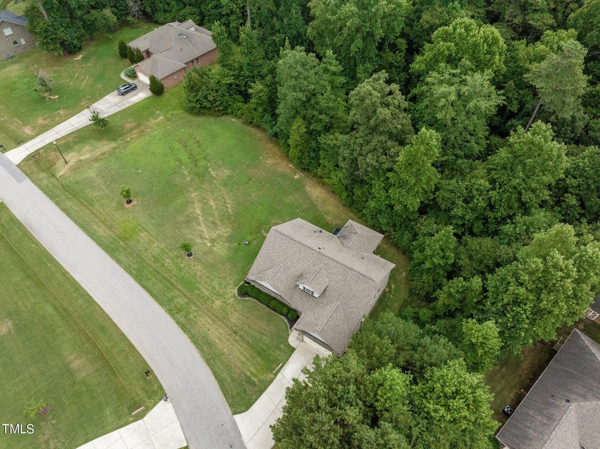 417 Bryerstone Drive Property Photo 35