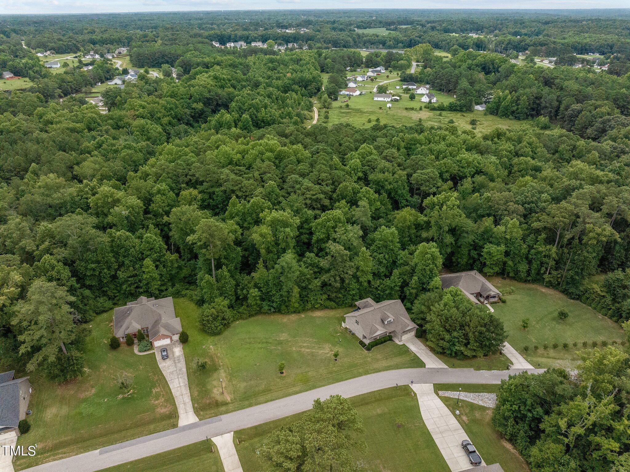 417 Bryerstone Drive Property Photo 36