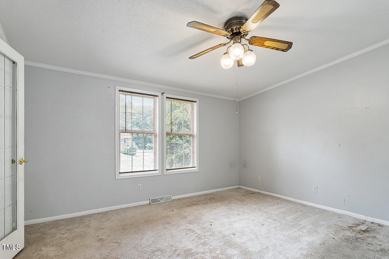 1510 Logan Street Property Photo 27