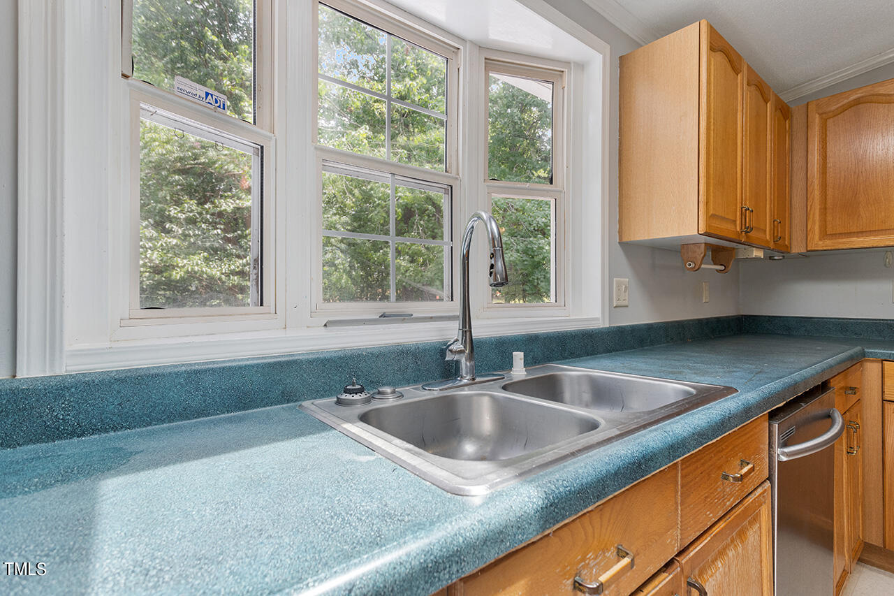 1510 Logan Street Property Photo 31