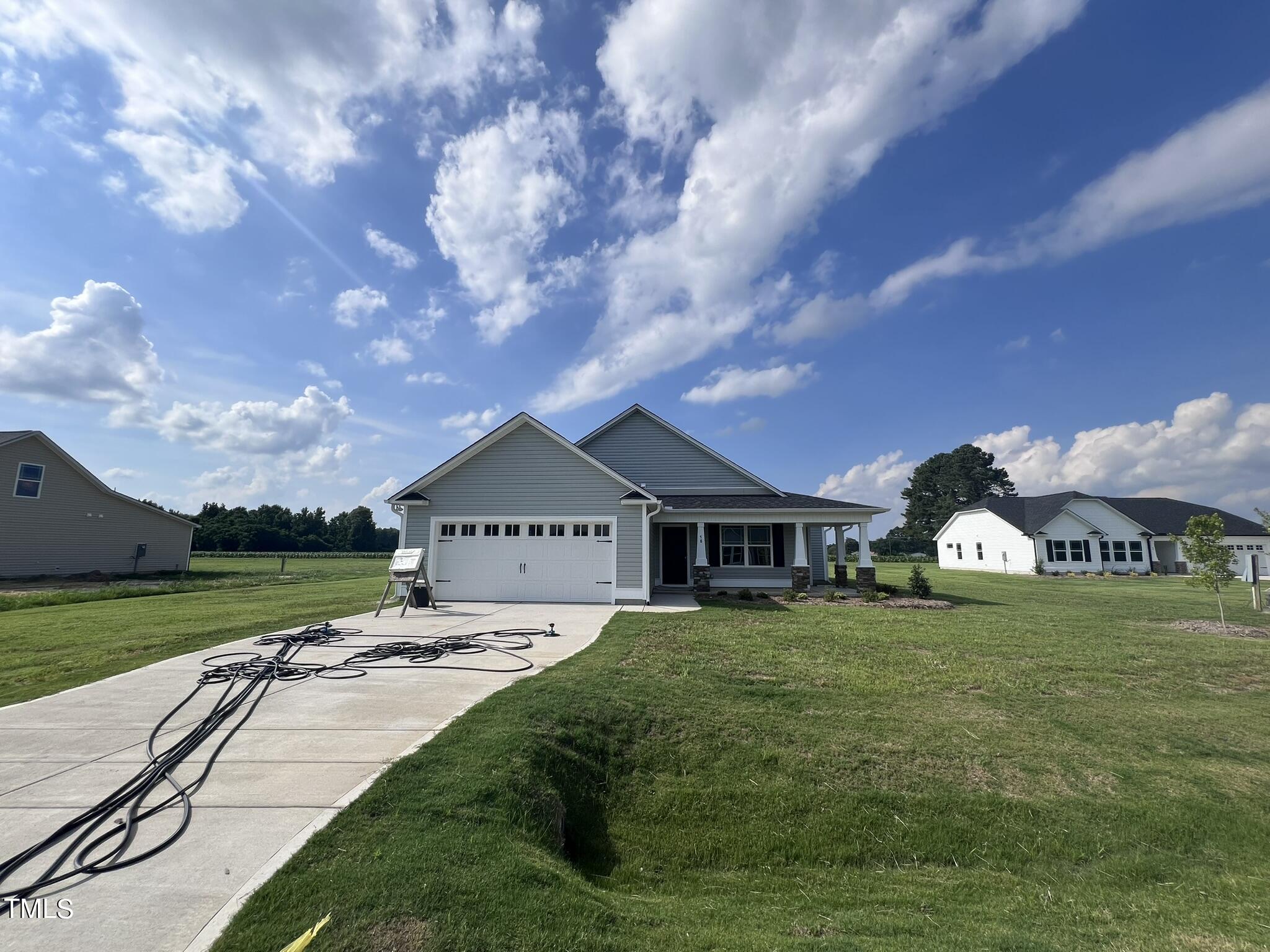 78 Grace Ridge Court Property Photo 2