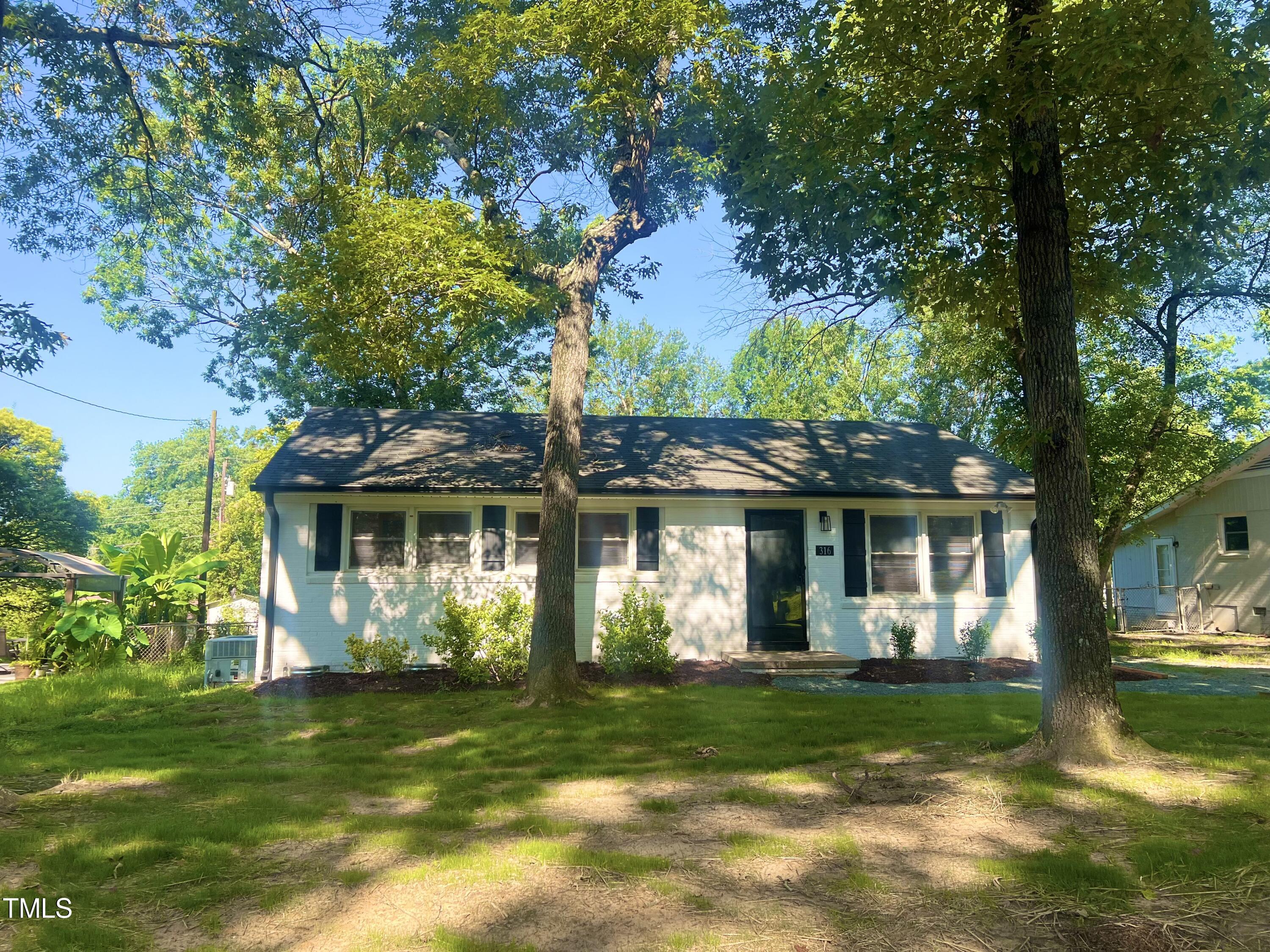 316 Clapp Street Property Photo