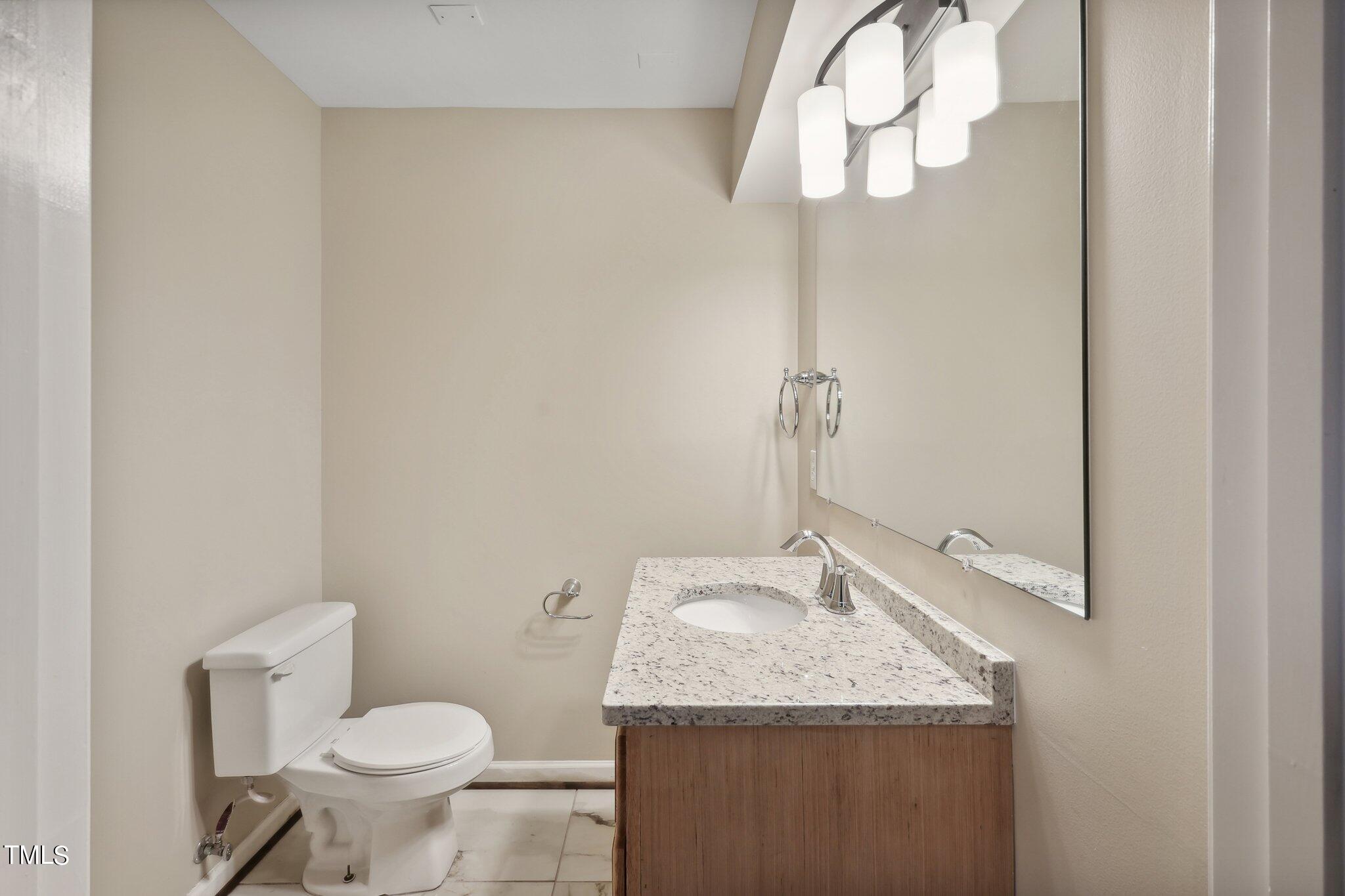 11817 Canemount Street Property Photo 16