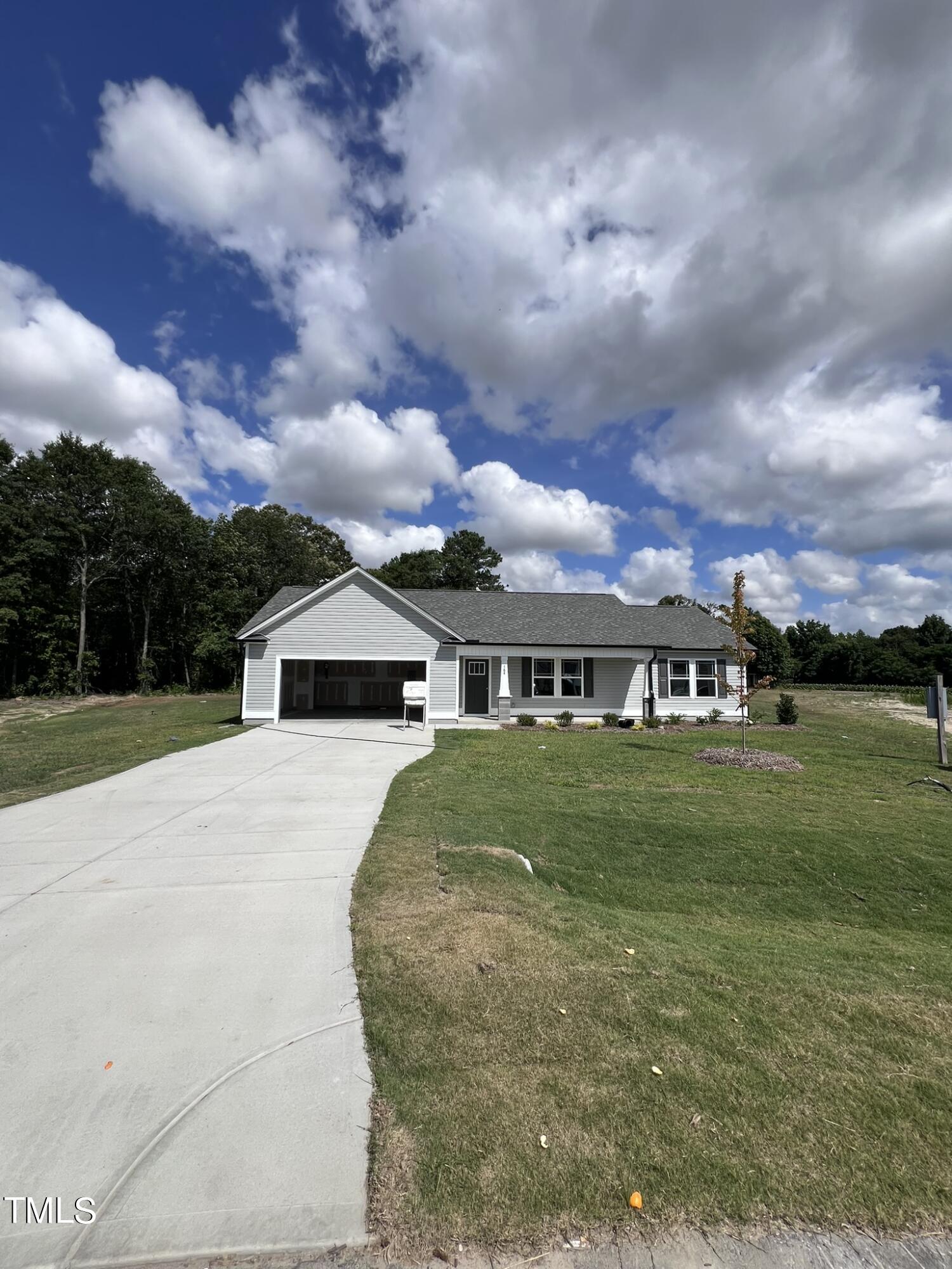 184 Grace Ridge Court Property Photo 1