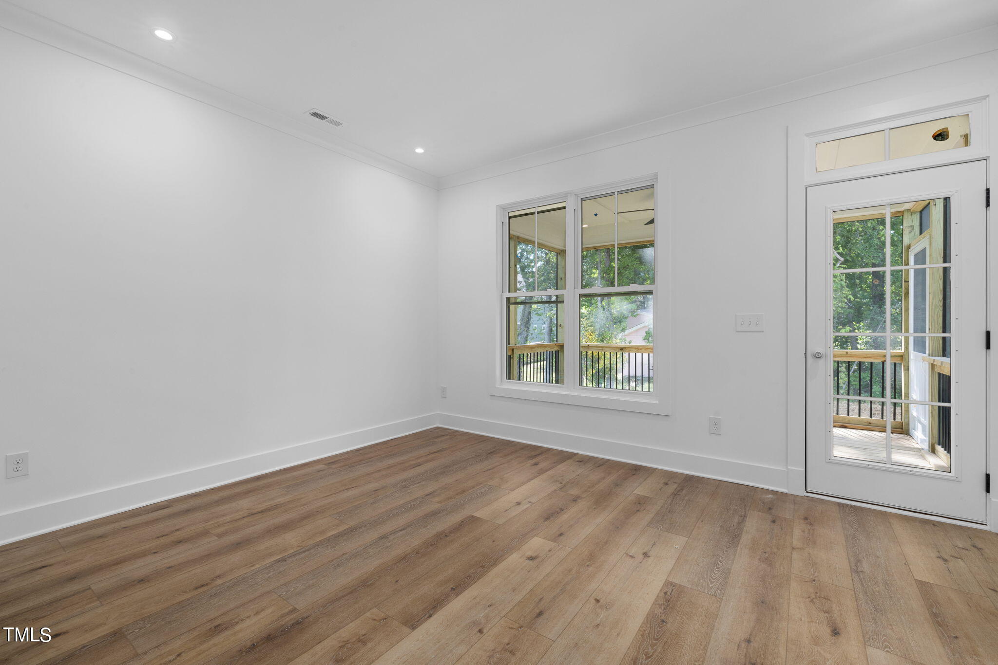 705 Heidelberg Street Property Photo 15