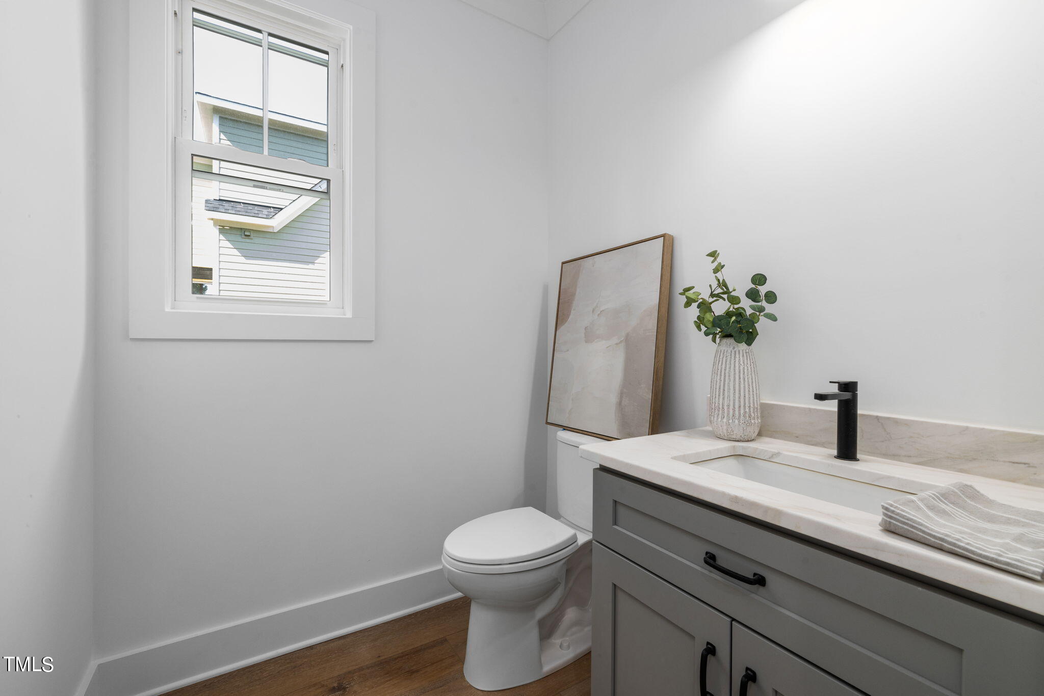 705 Heidelberg Street Property Photo 17
