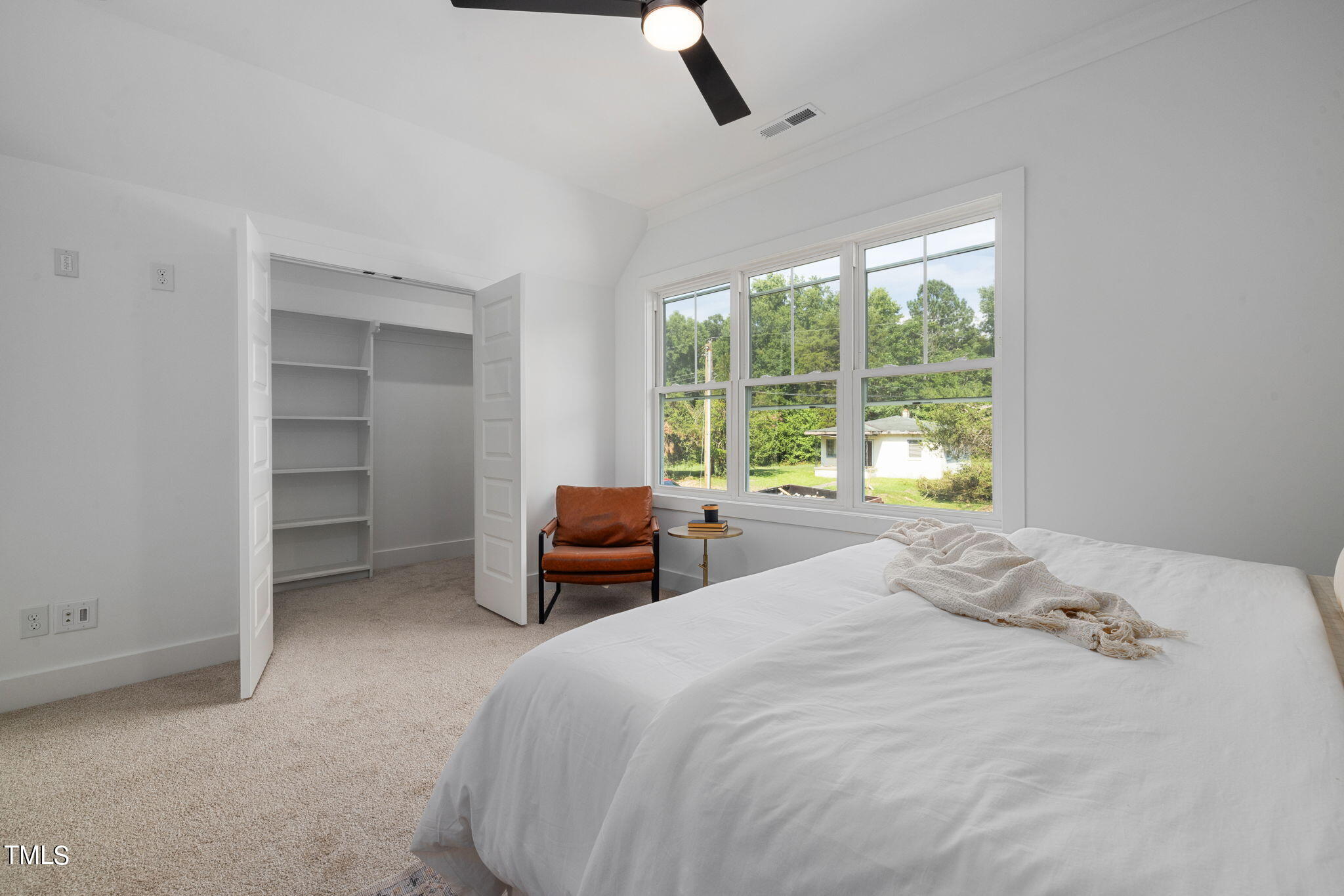 705 Heidelberg Street Property Photo 25