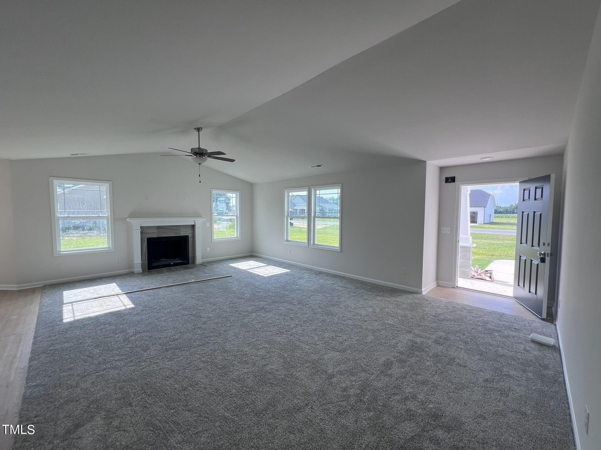 117 Grace Ridge Court Property Photo 3