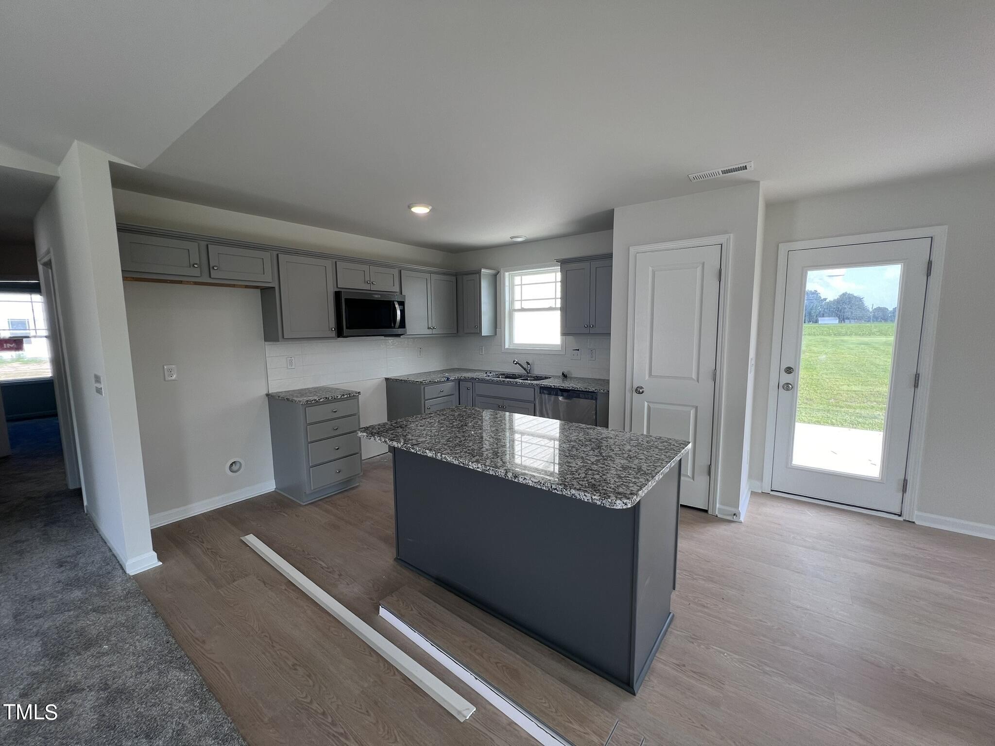 117 Grace Ridge Court Property Photo 8