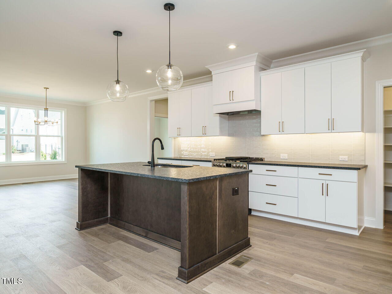 205 Wash Hollow Drive Property Photo 15