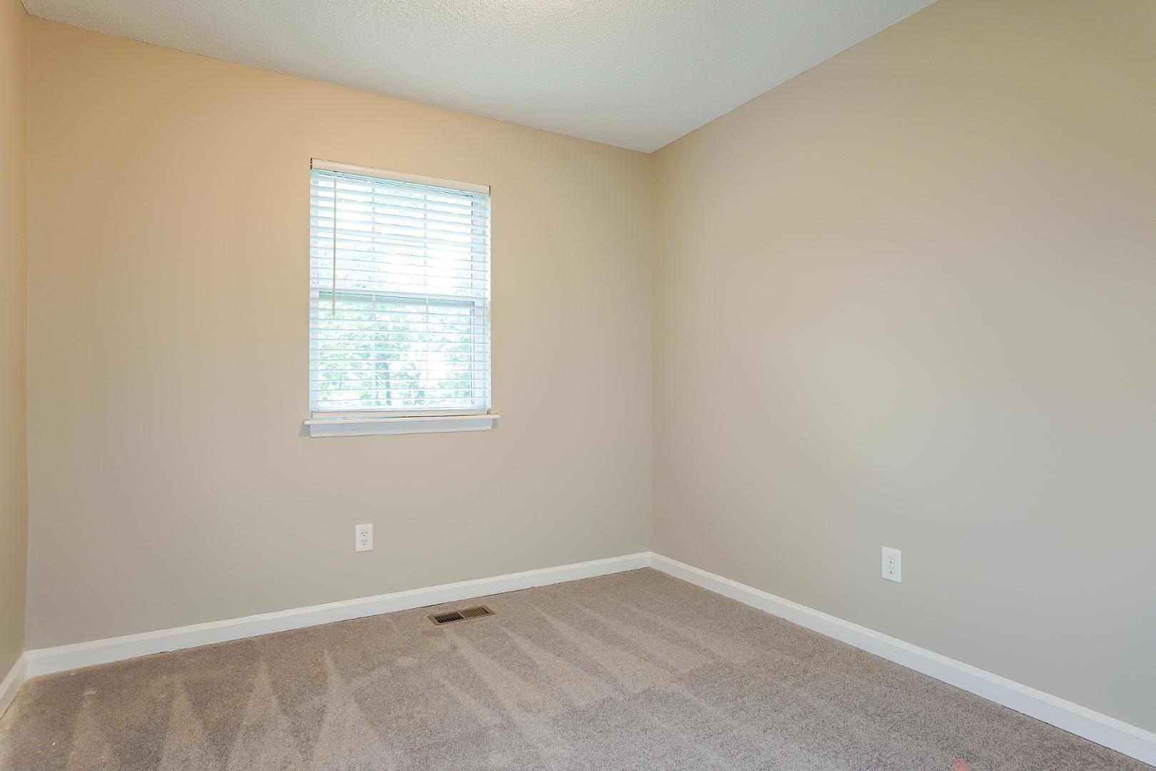 3020 Olde Birch Drive Property Photo 14