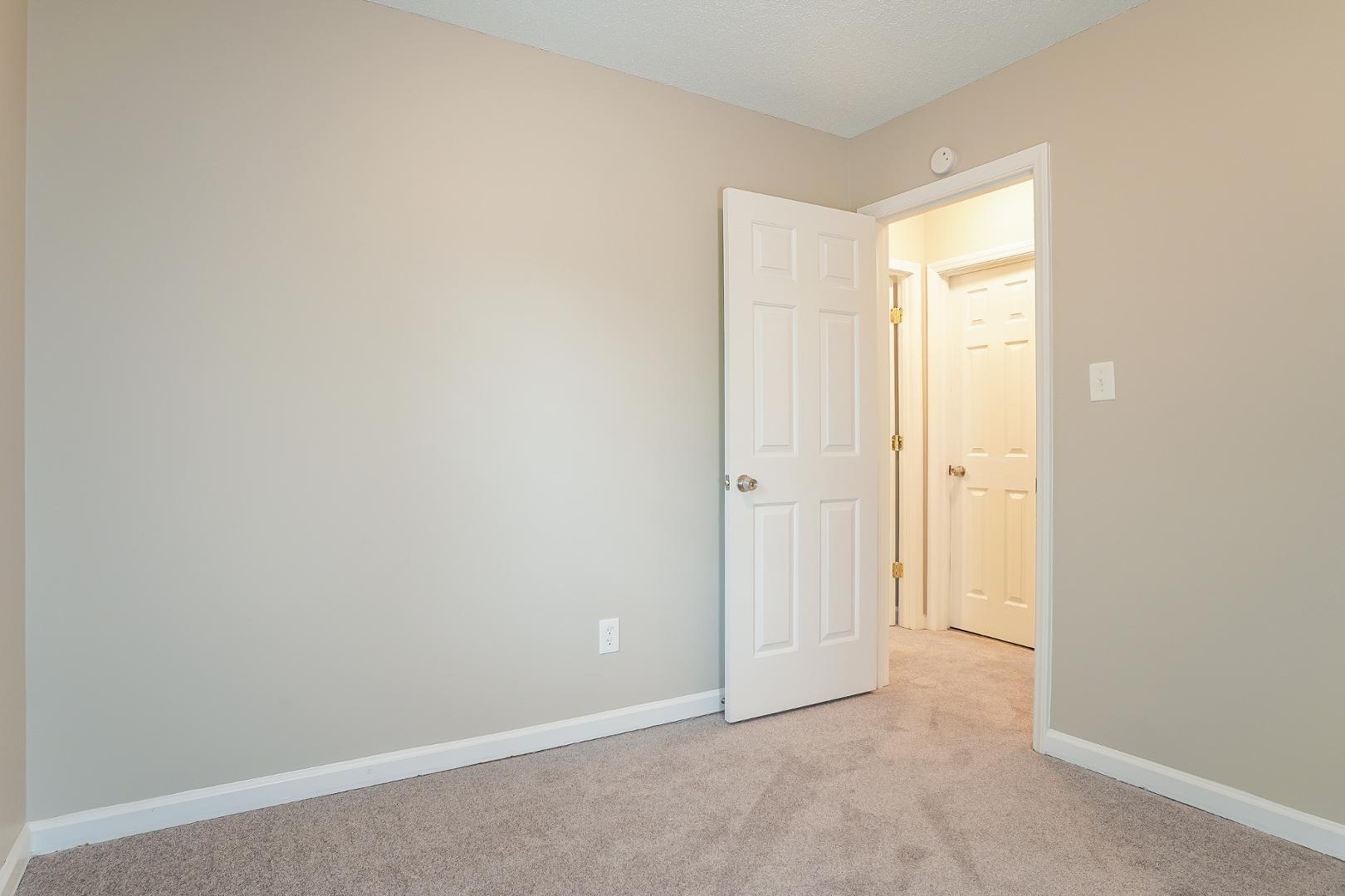 3020 Olde Birch Drive Property Photo 16