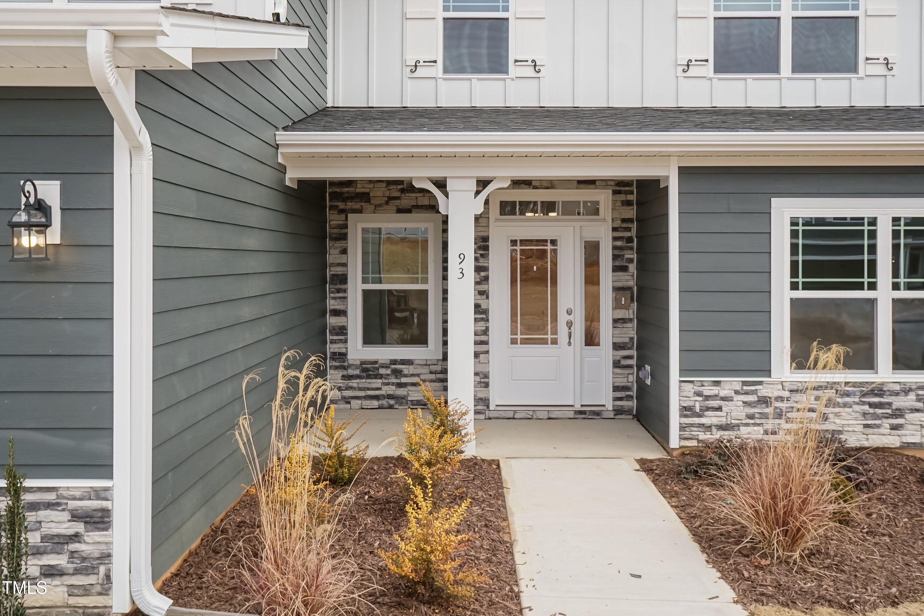 93 Rosslyn Way Property Photo 8