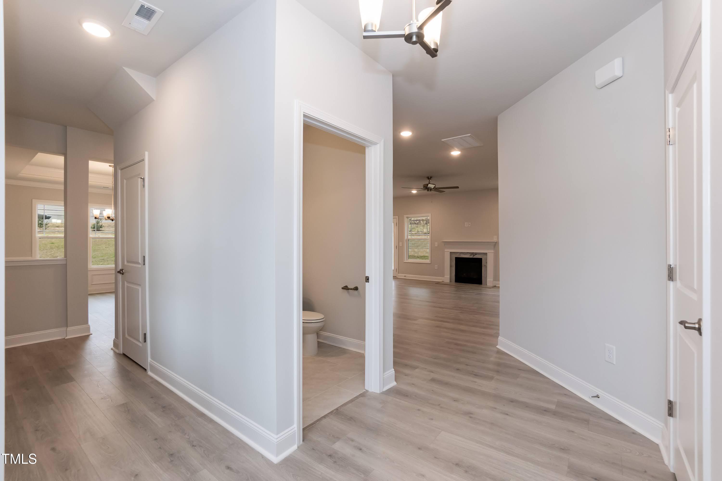93 Rosslyn Way Property Photo 10