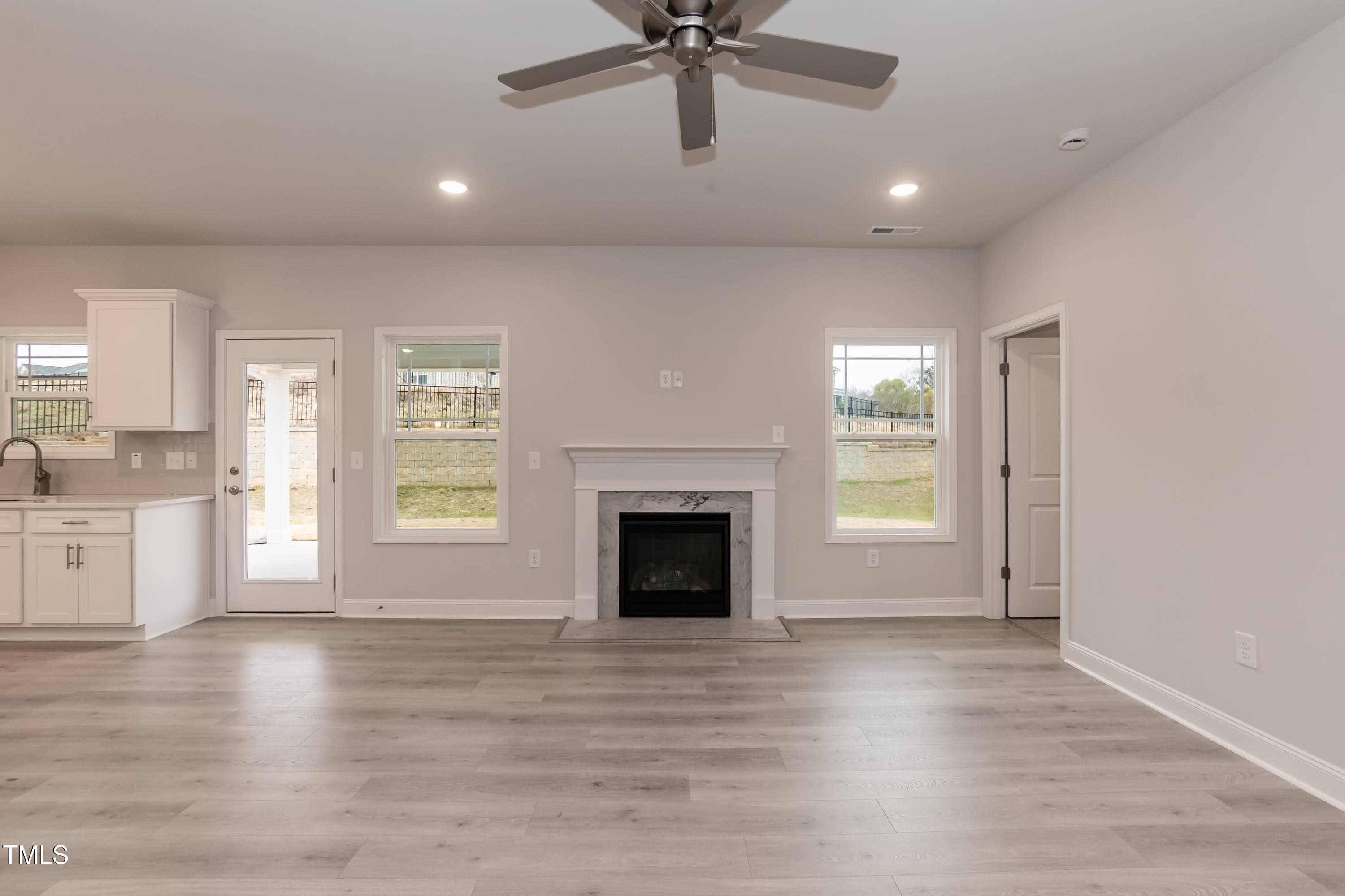 93 Rosslyn Way Property Photo 17