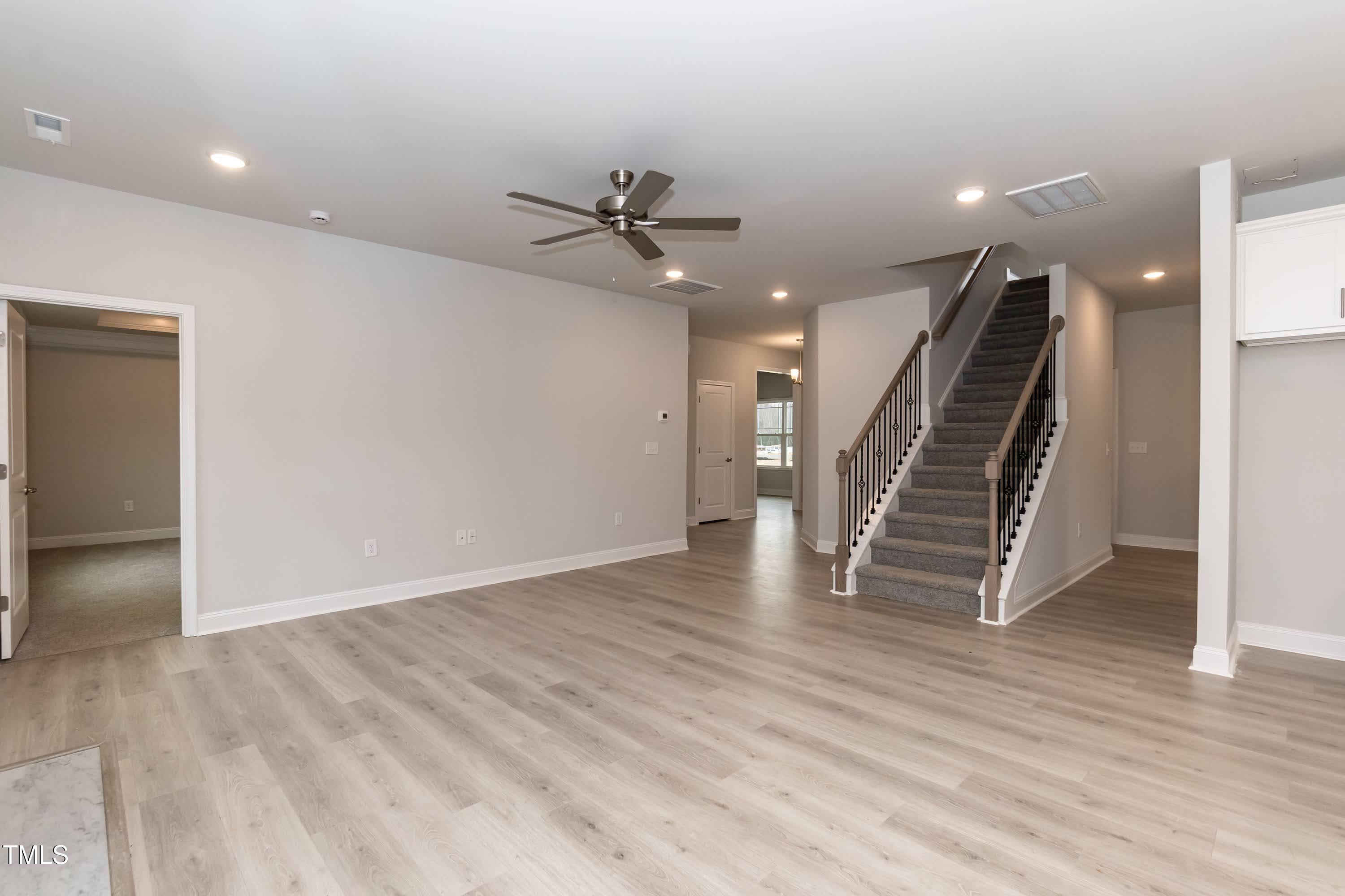 93 Rosslyn Way Property Photo 19