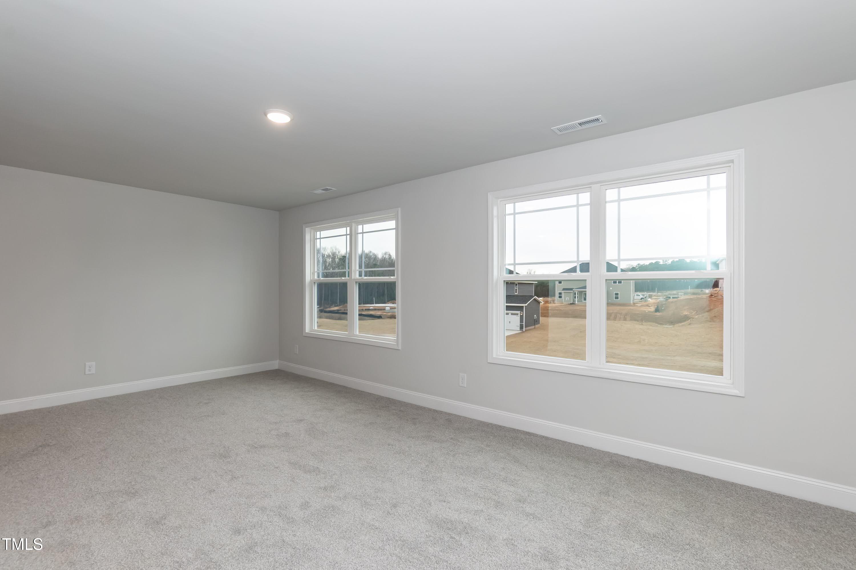93 Rosslyn Way Property Photo 36