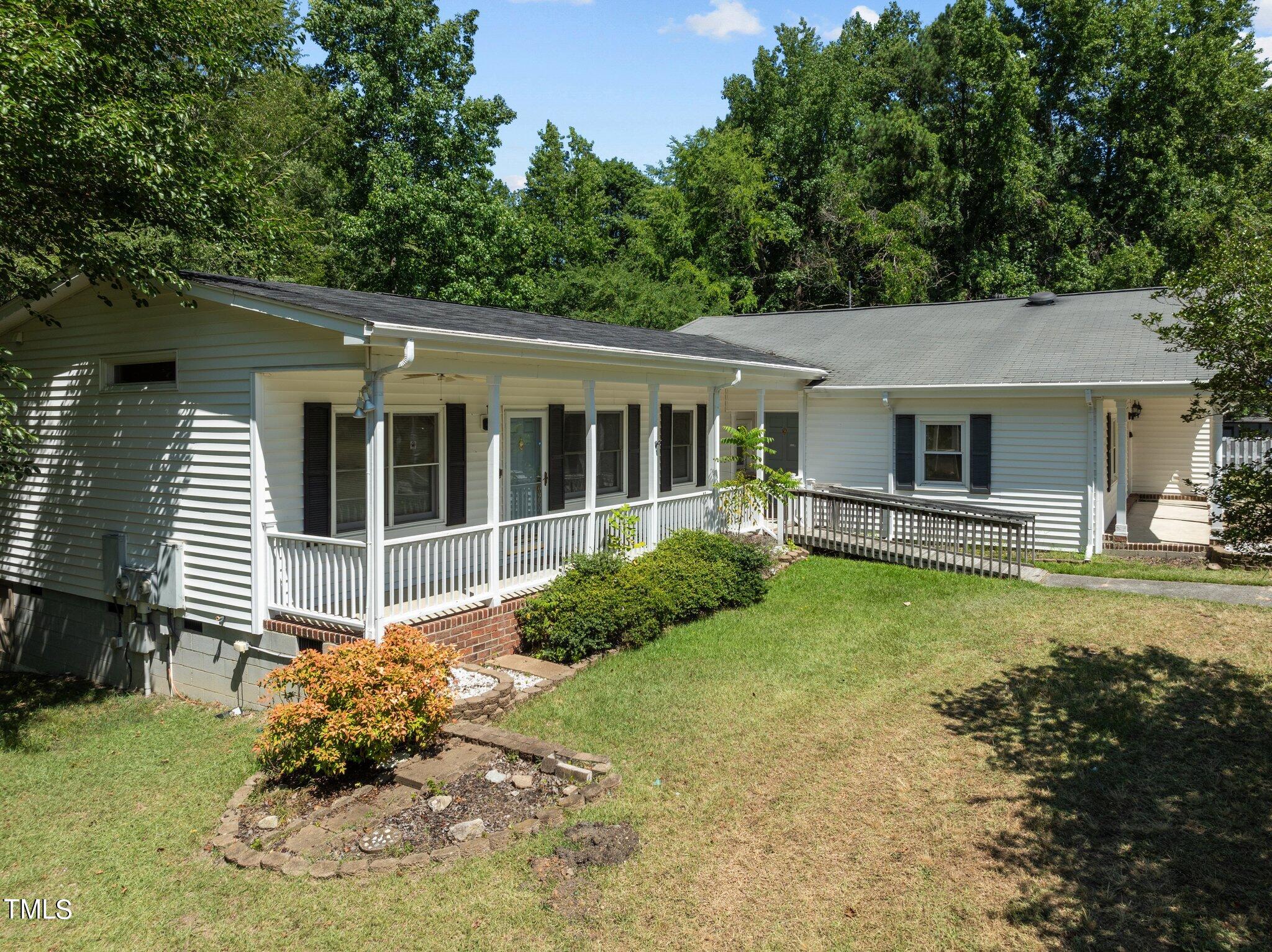 3716 Pearl Road Property Photo 11
