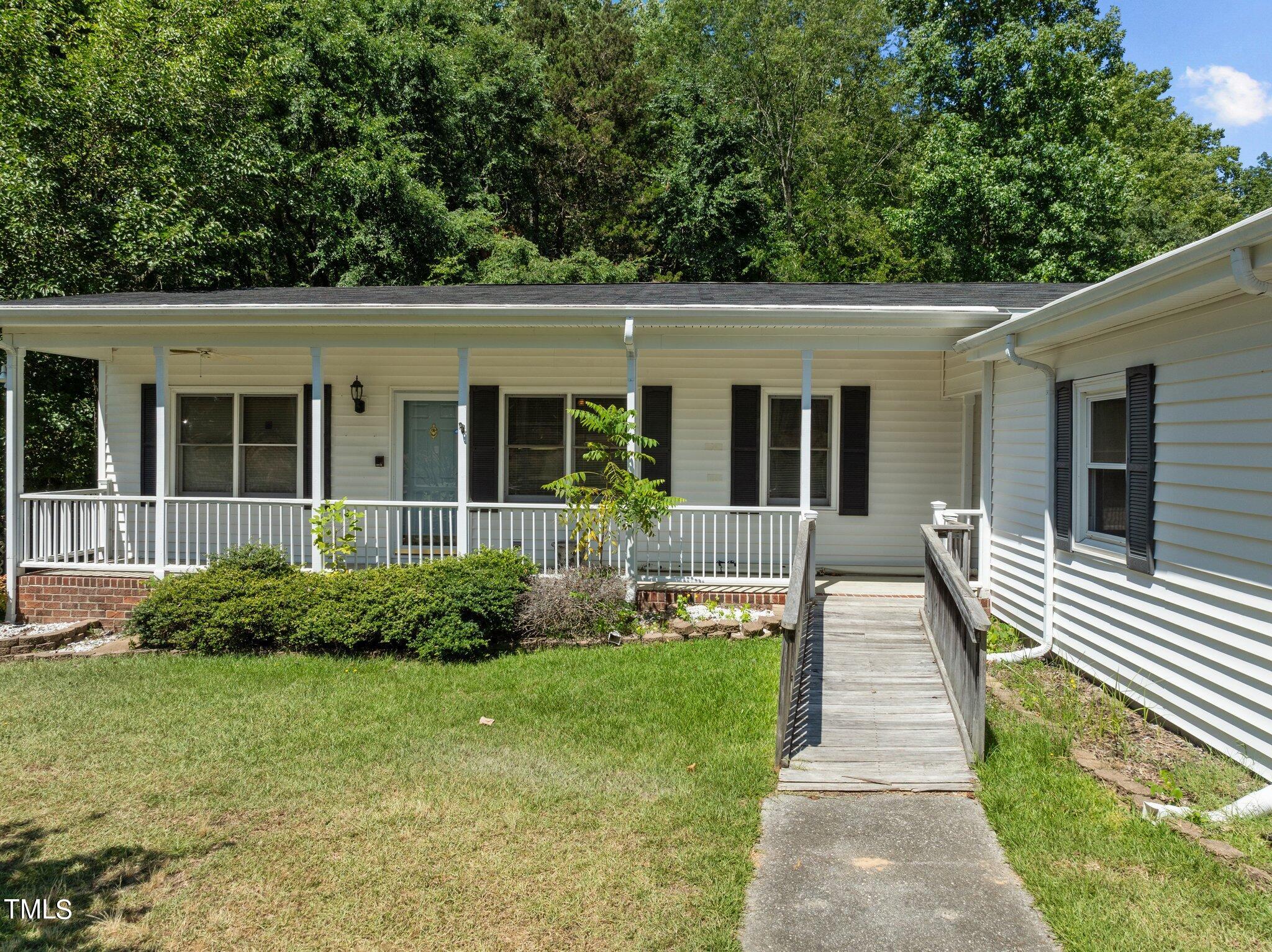 3716 Pearl Road Property Photo 13
