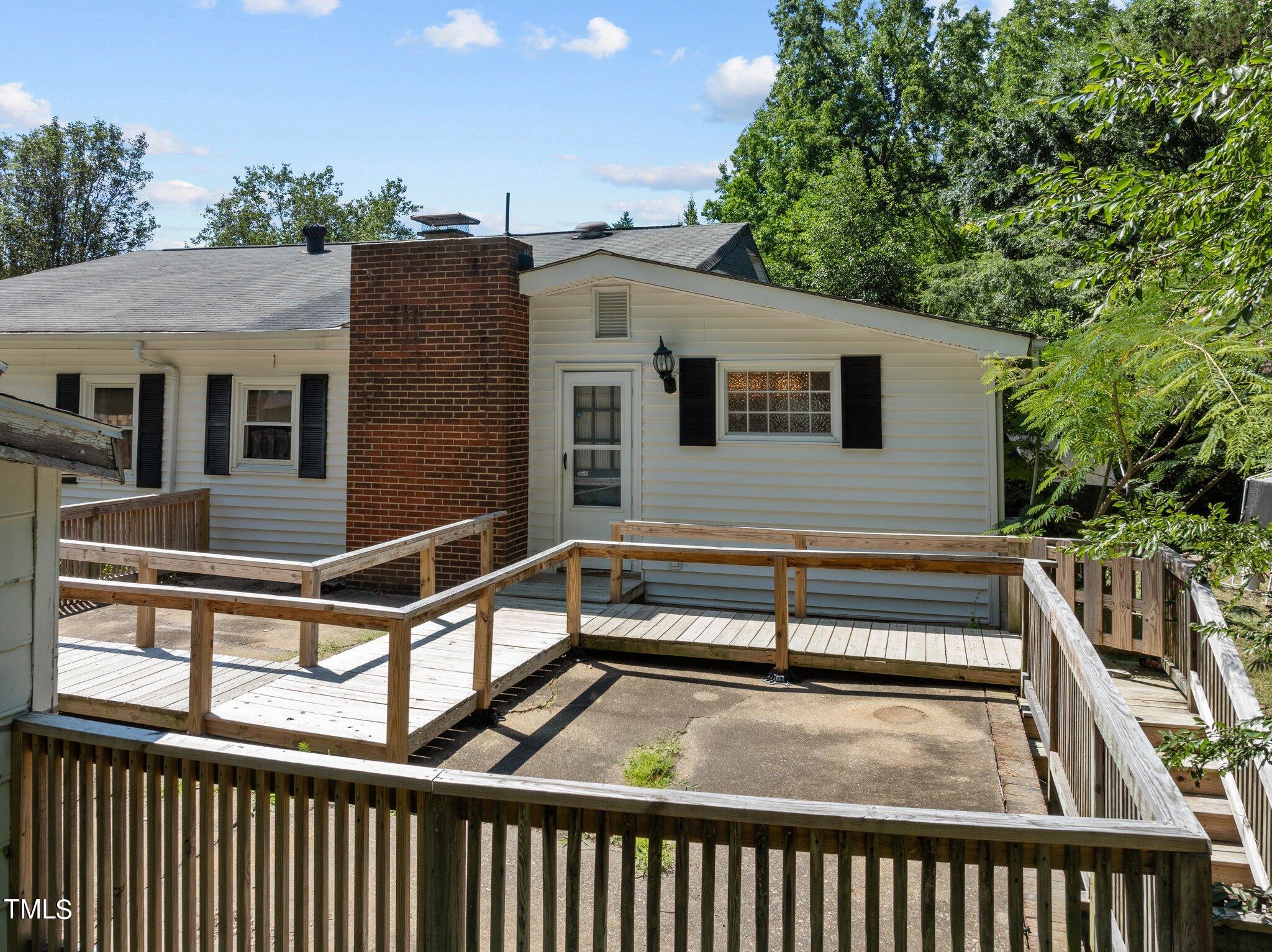 3716 Pearl Road Property Photo 18