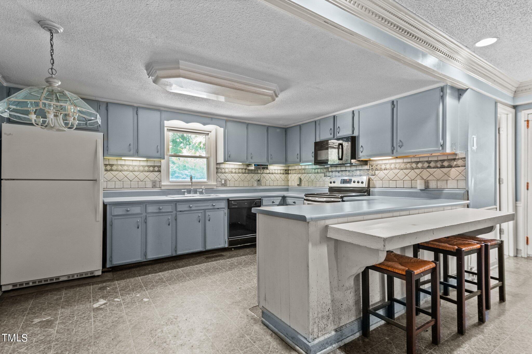 3716 Pearl Road Property Photo 41