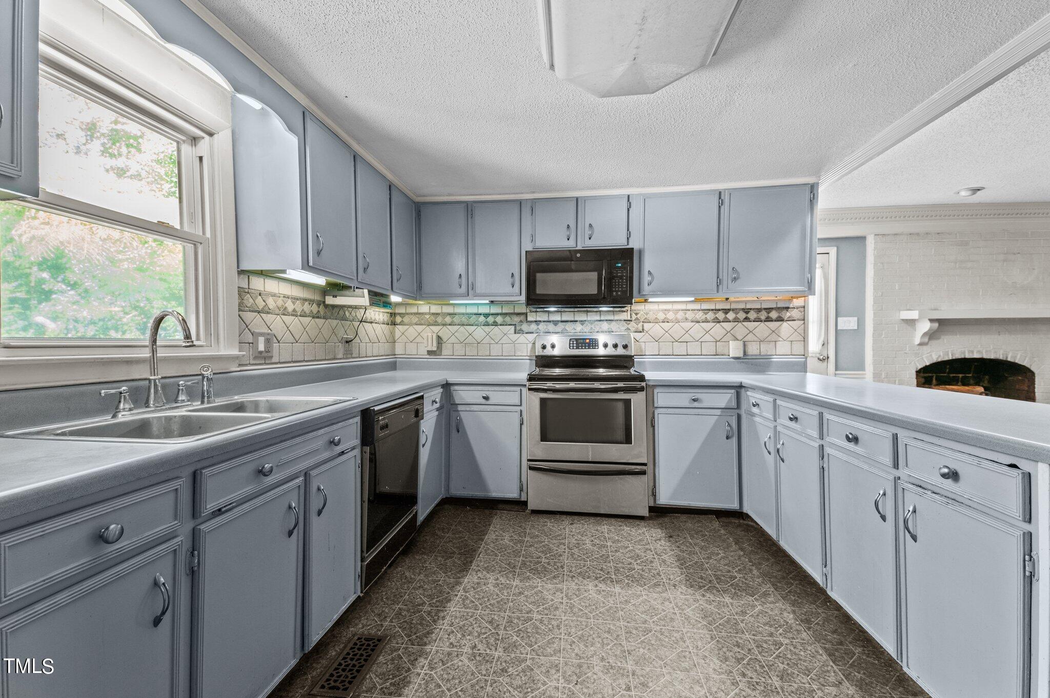 3716 Pearl Road Property Photo 42