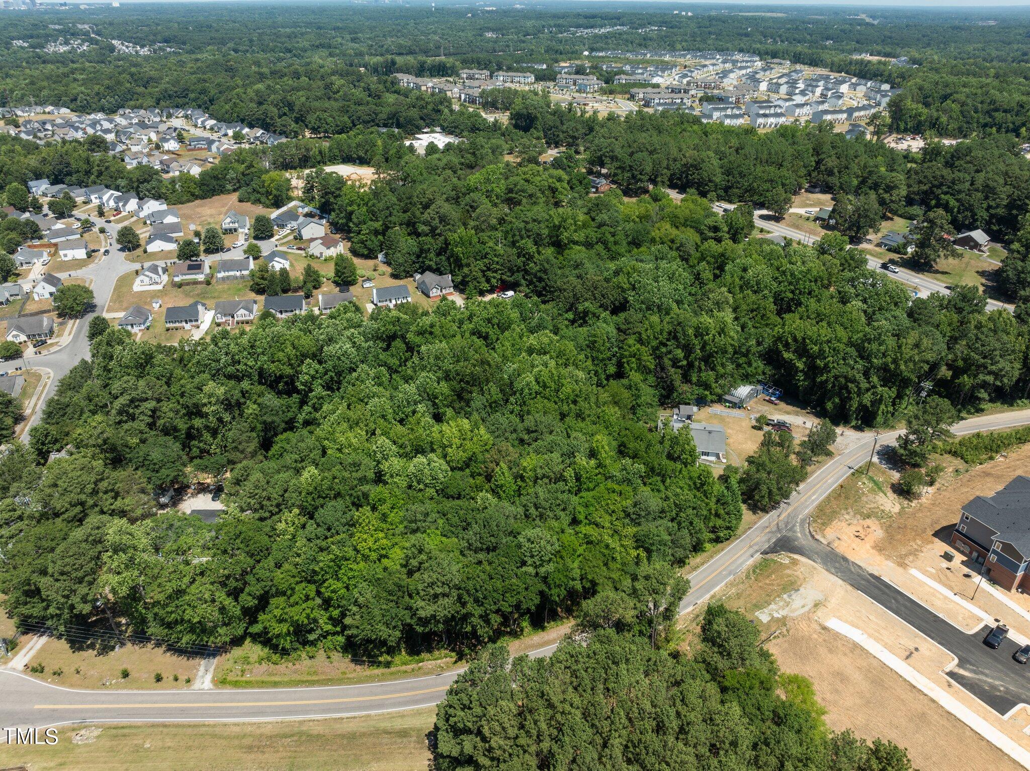 3800 Pearl Road Property Photo 4