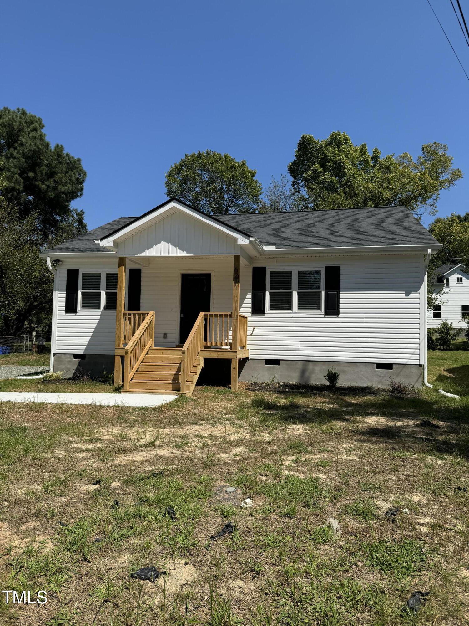 621 Dailey Street Property Photo