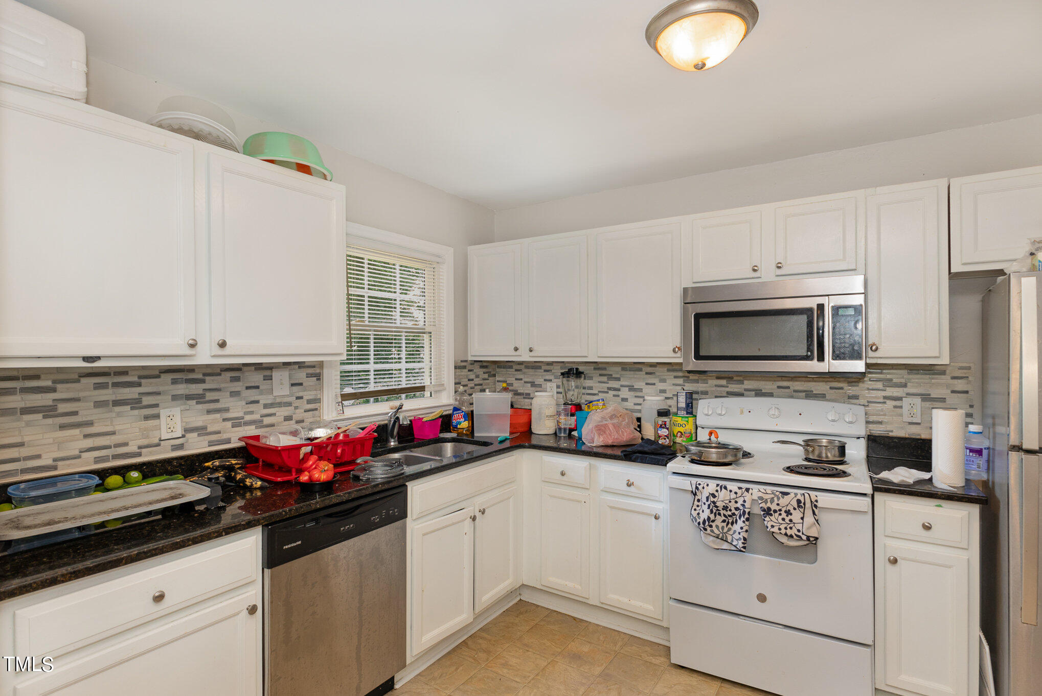 2308 Shannon Street Property Photo 5