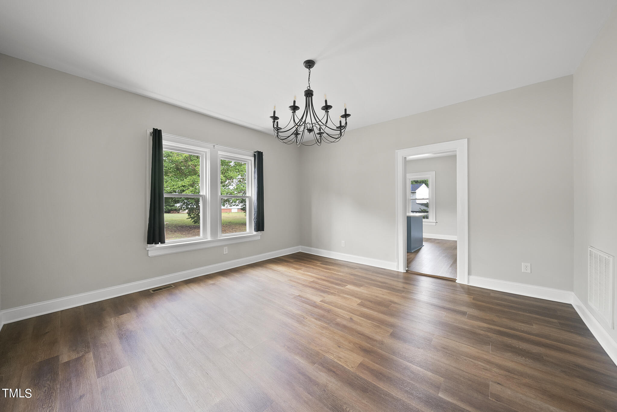 1908 Garner Glen Drive Property Photo 16