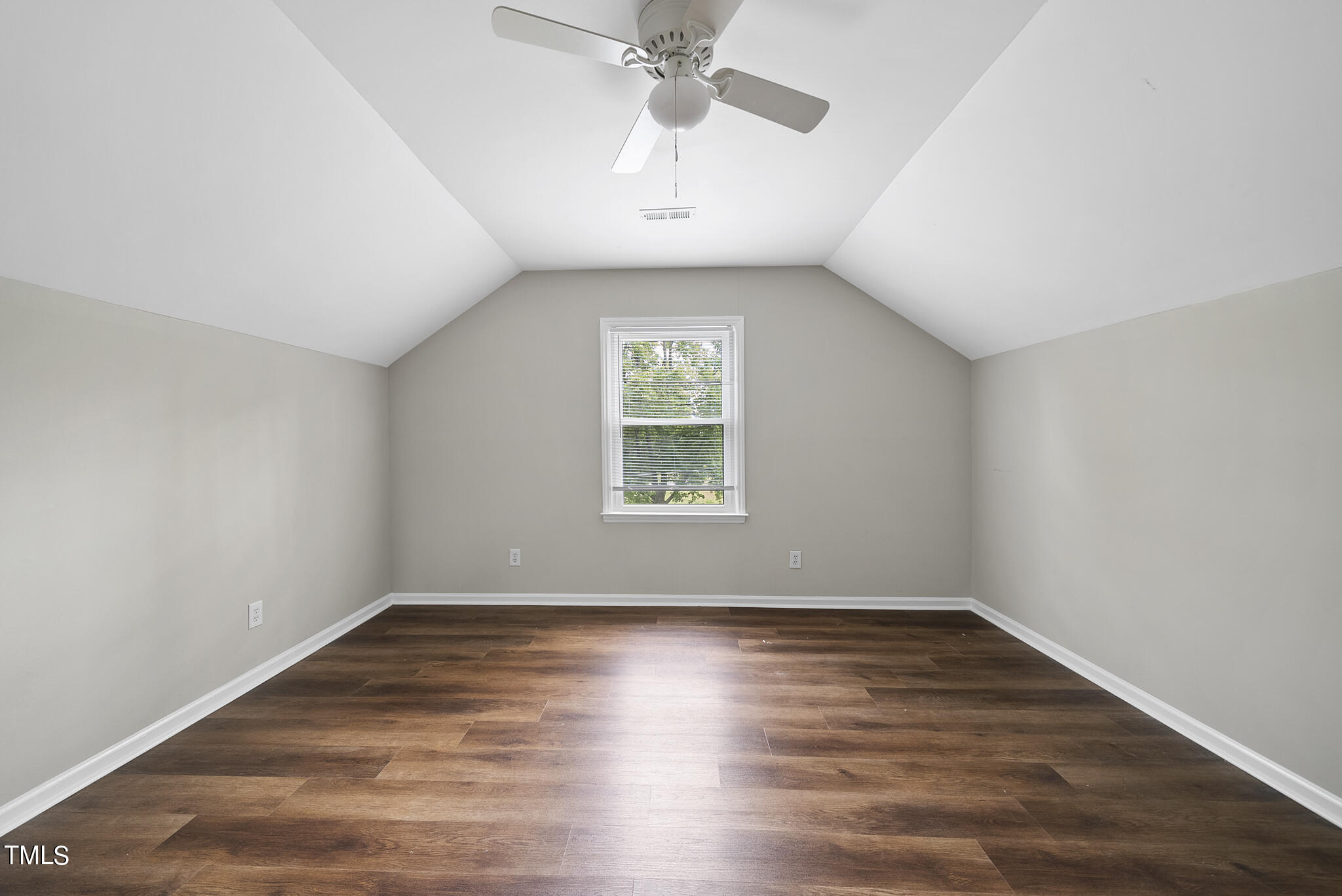 1908 Garner Glen Drive Property Photo 51