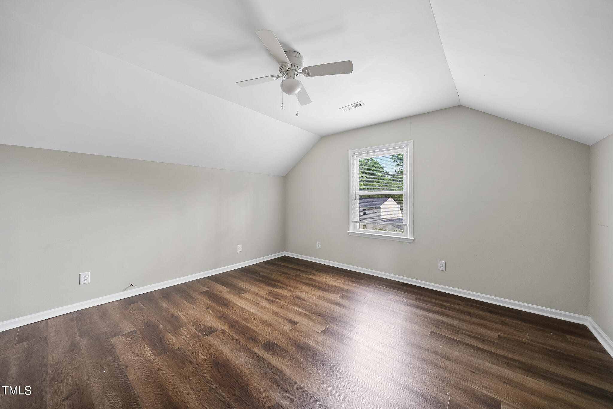 1908 Garner Glen Drive Property Photo 52