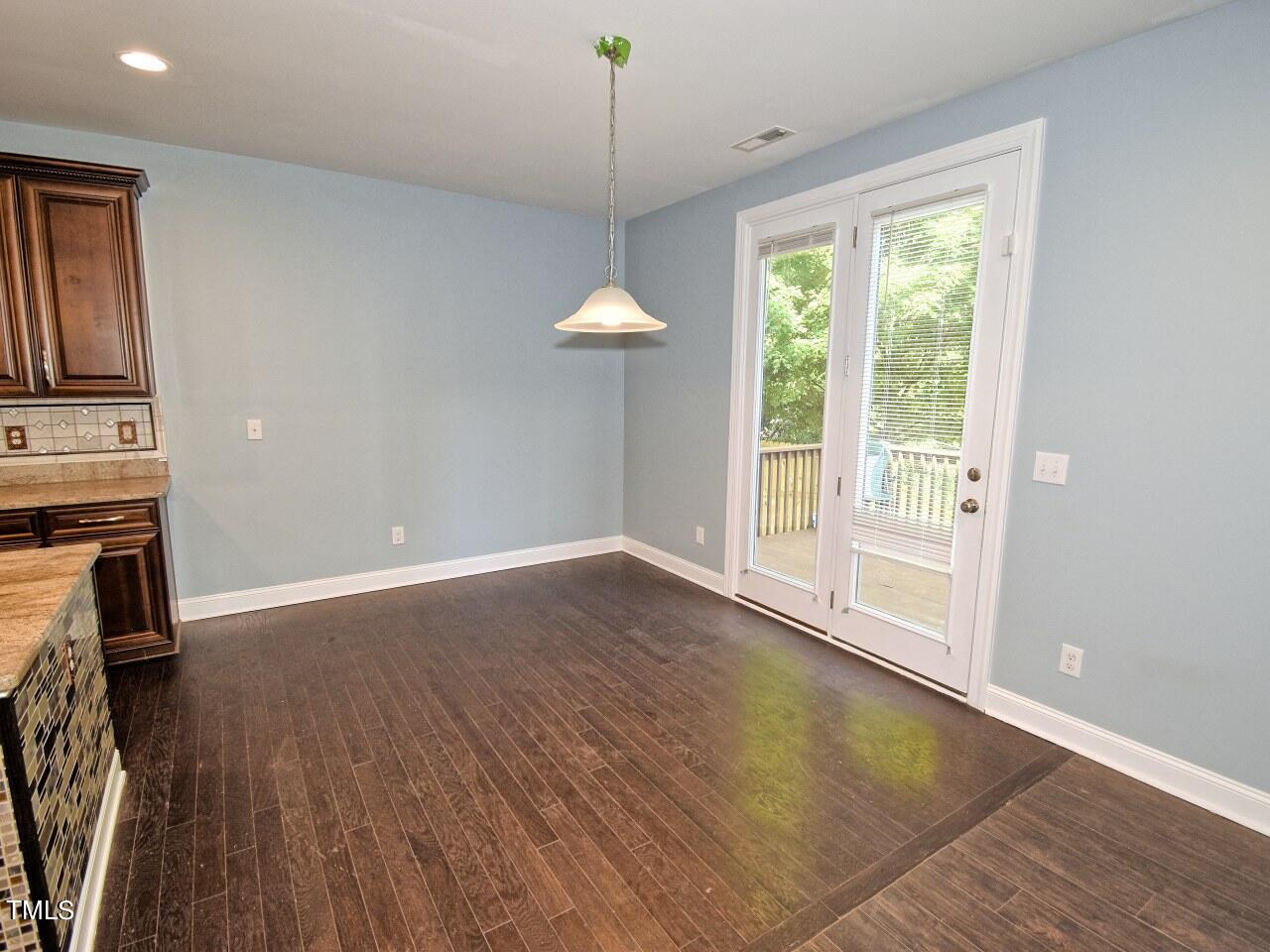 905 Maynard Creek Court Property Photo 8