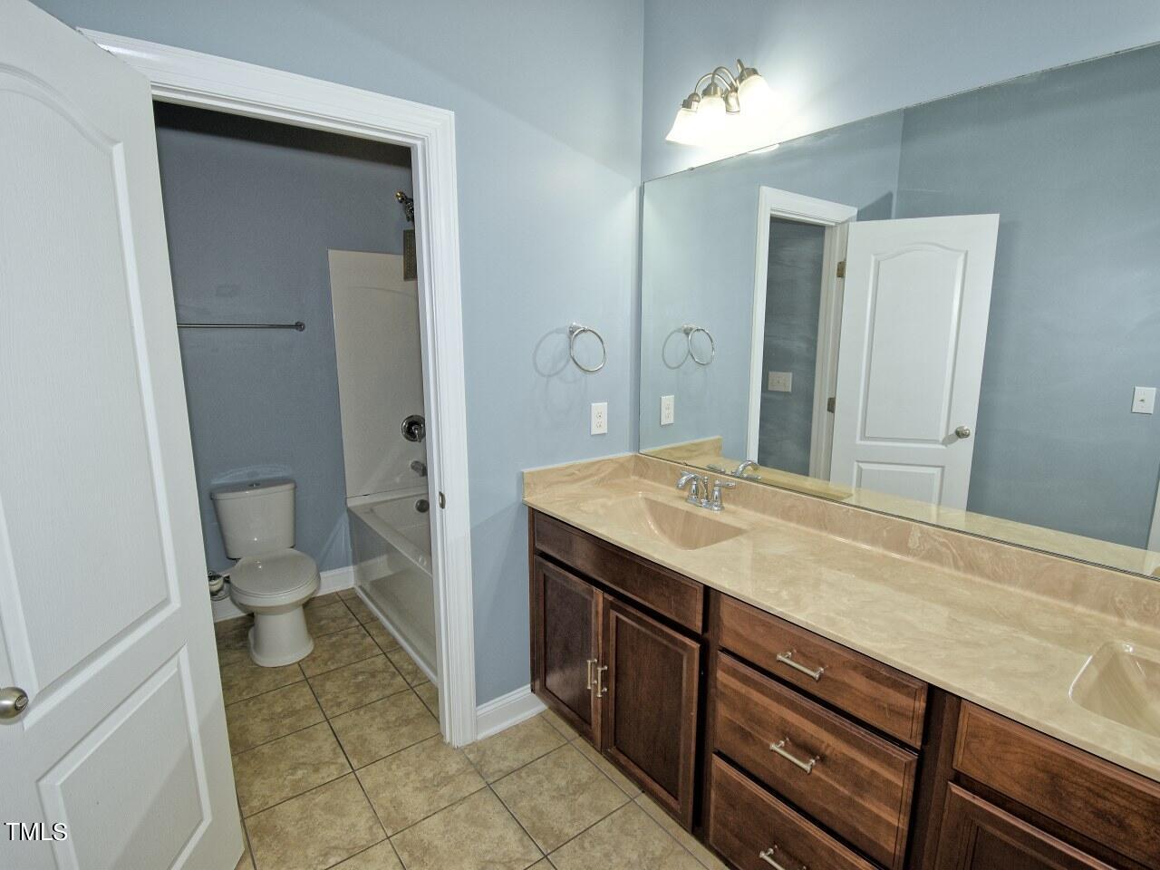 905 Maynard Creek Court Property Photo 24