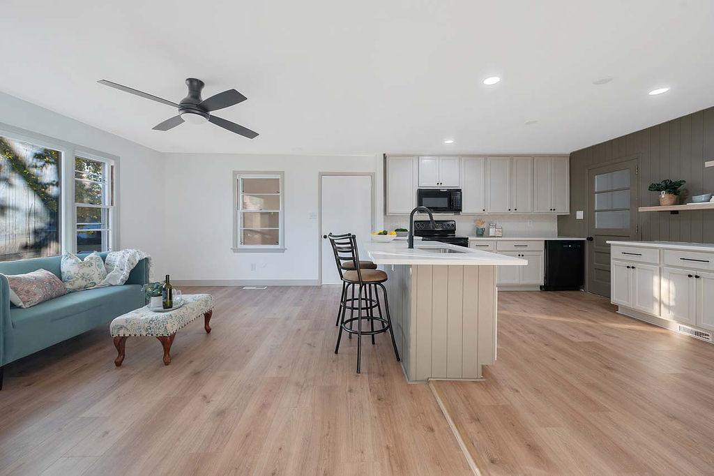 1006 Phillip Street Property Photo 2