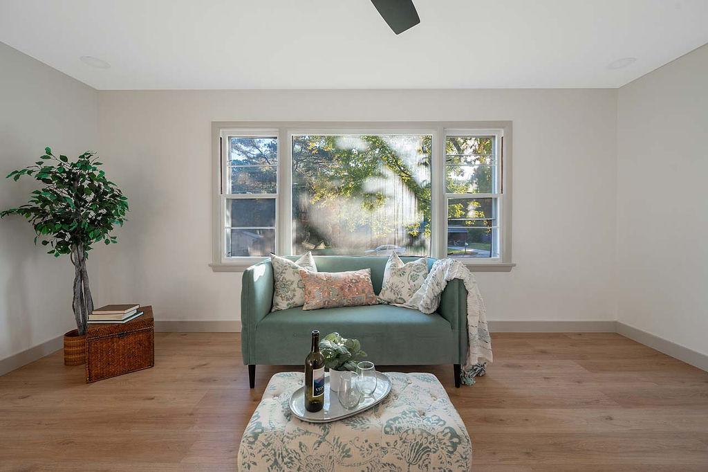 1006 Phillip Street Property Photo 9